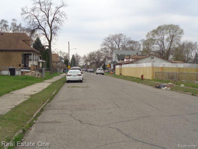 5678 Harold St Property Photo 6