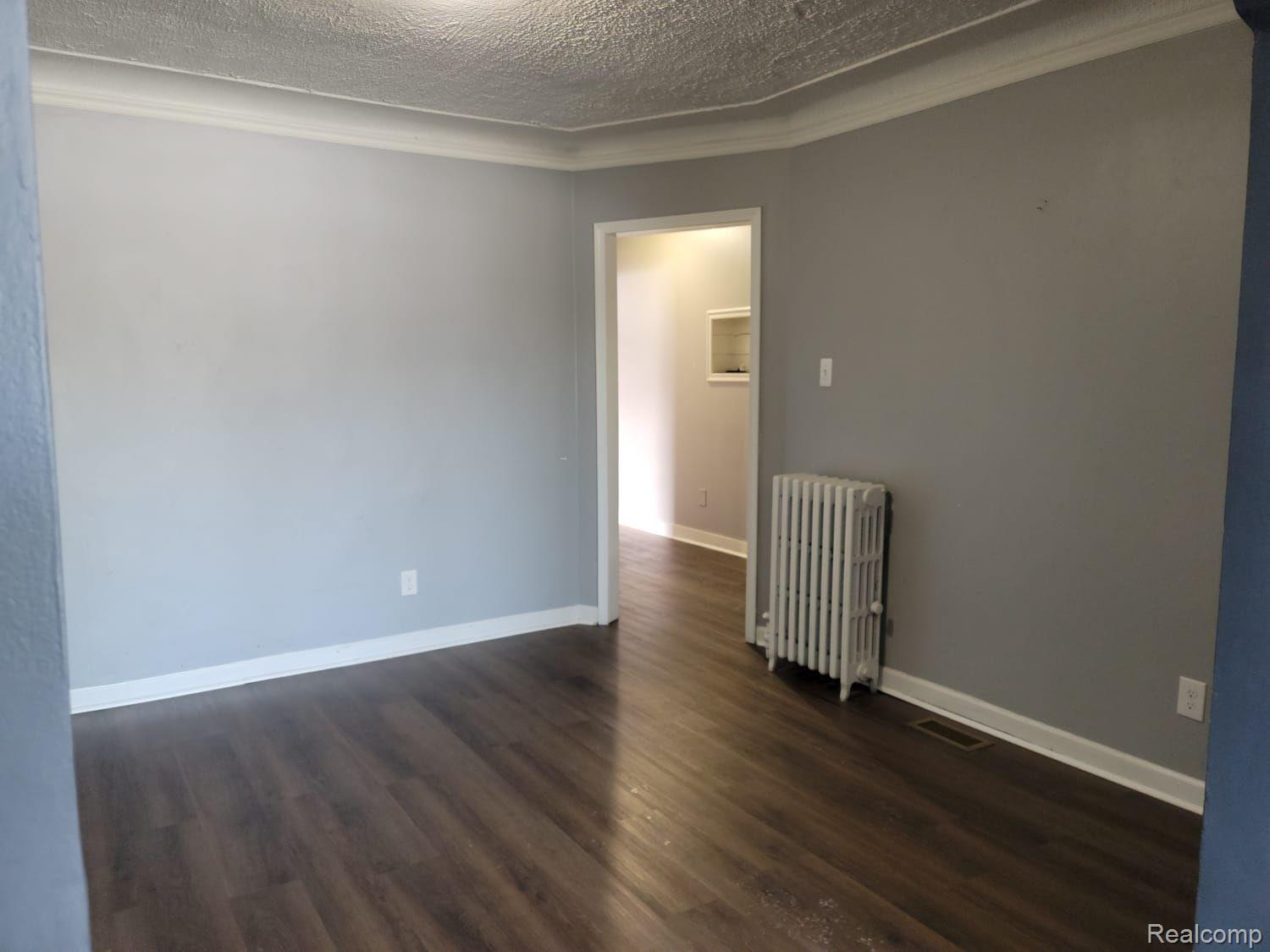 22641 Van Dyke Ave Property Photo 5
