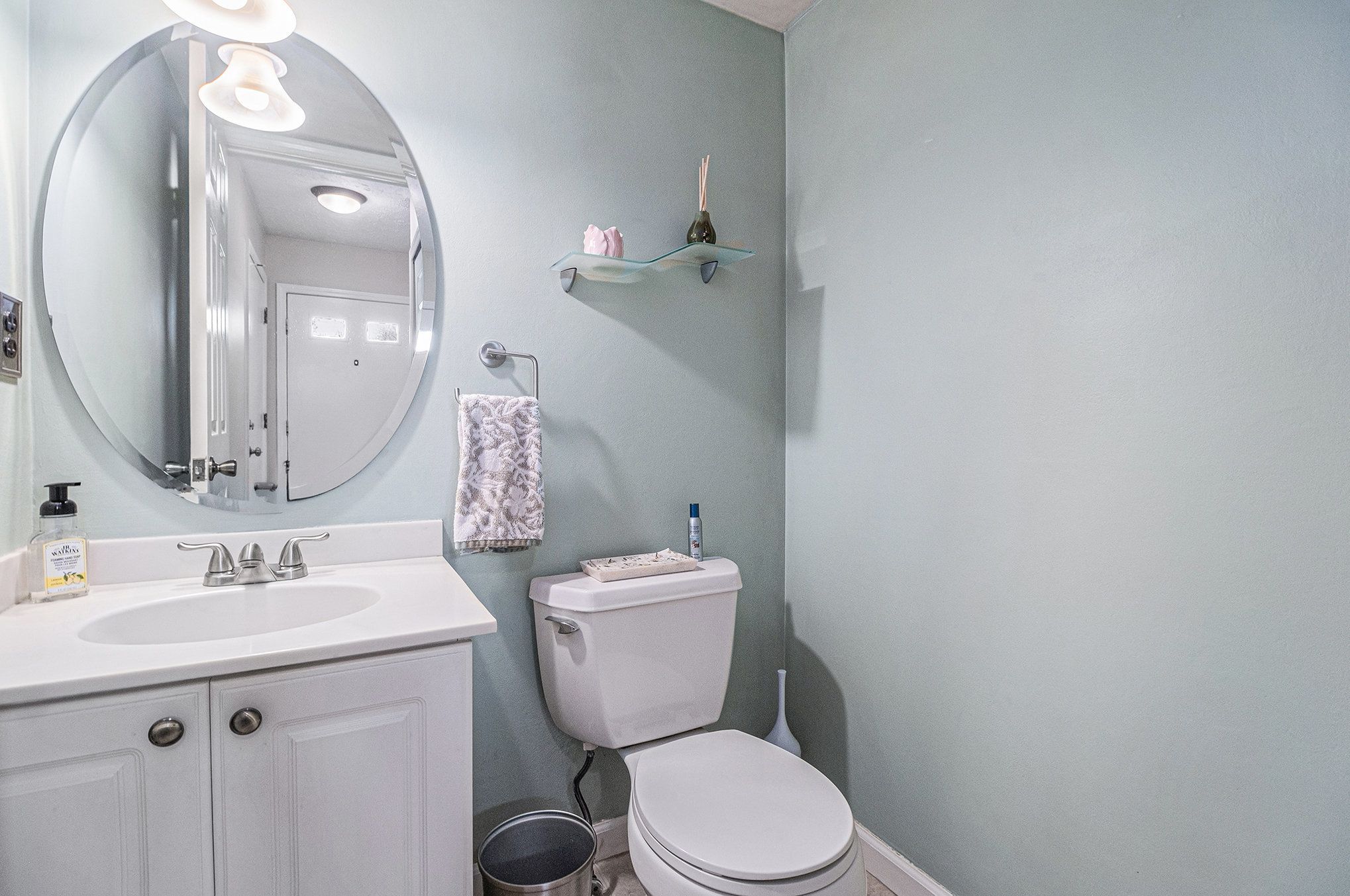 156 Stratford Ln Property Photo 8