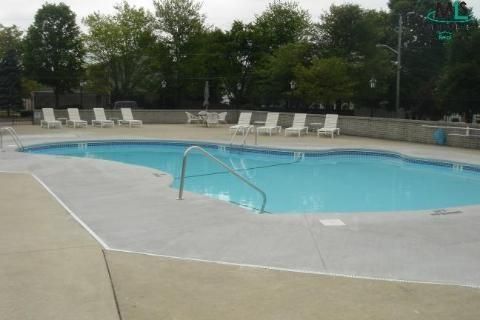 156 Stratford Ln Property Photo 19