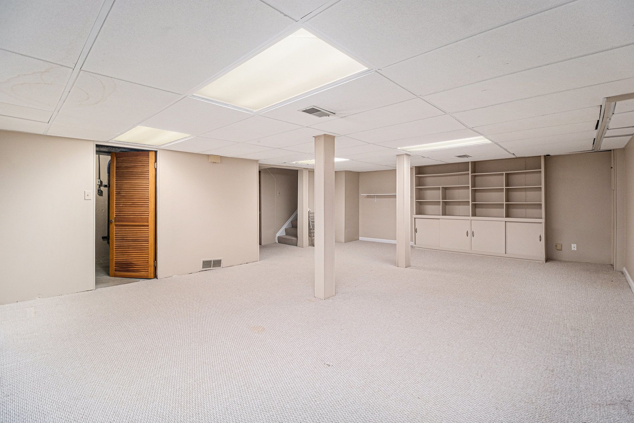 156 Stratford Ln Property Photo 22