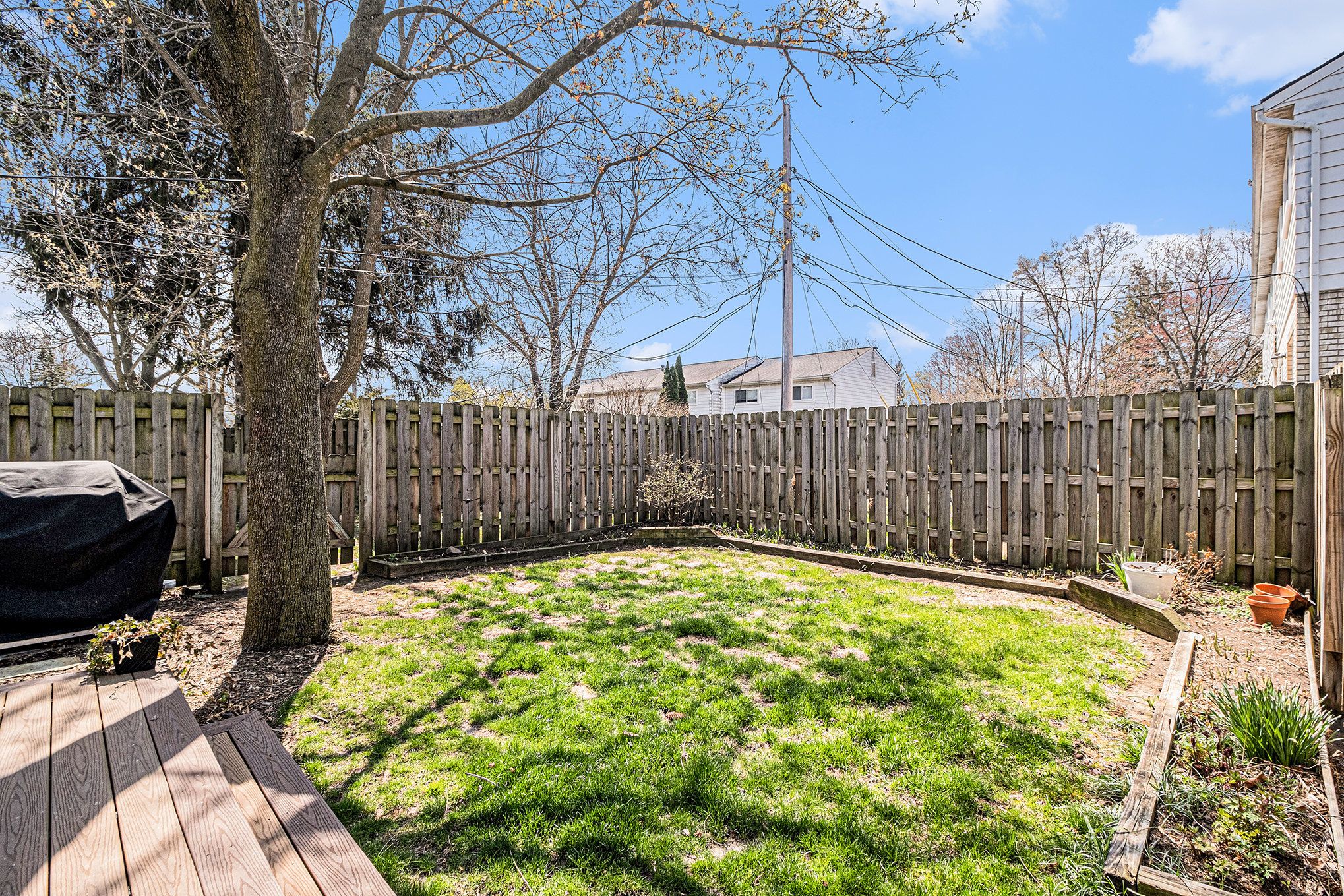 156 Stratford Ln Property Photo 29
