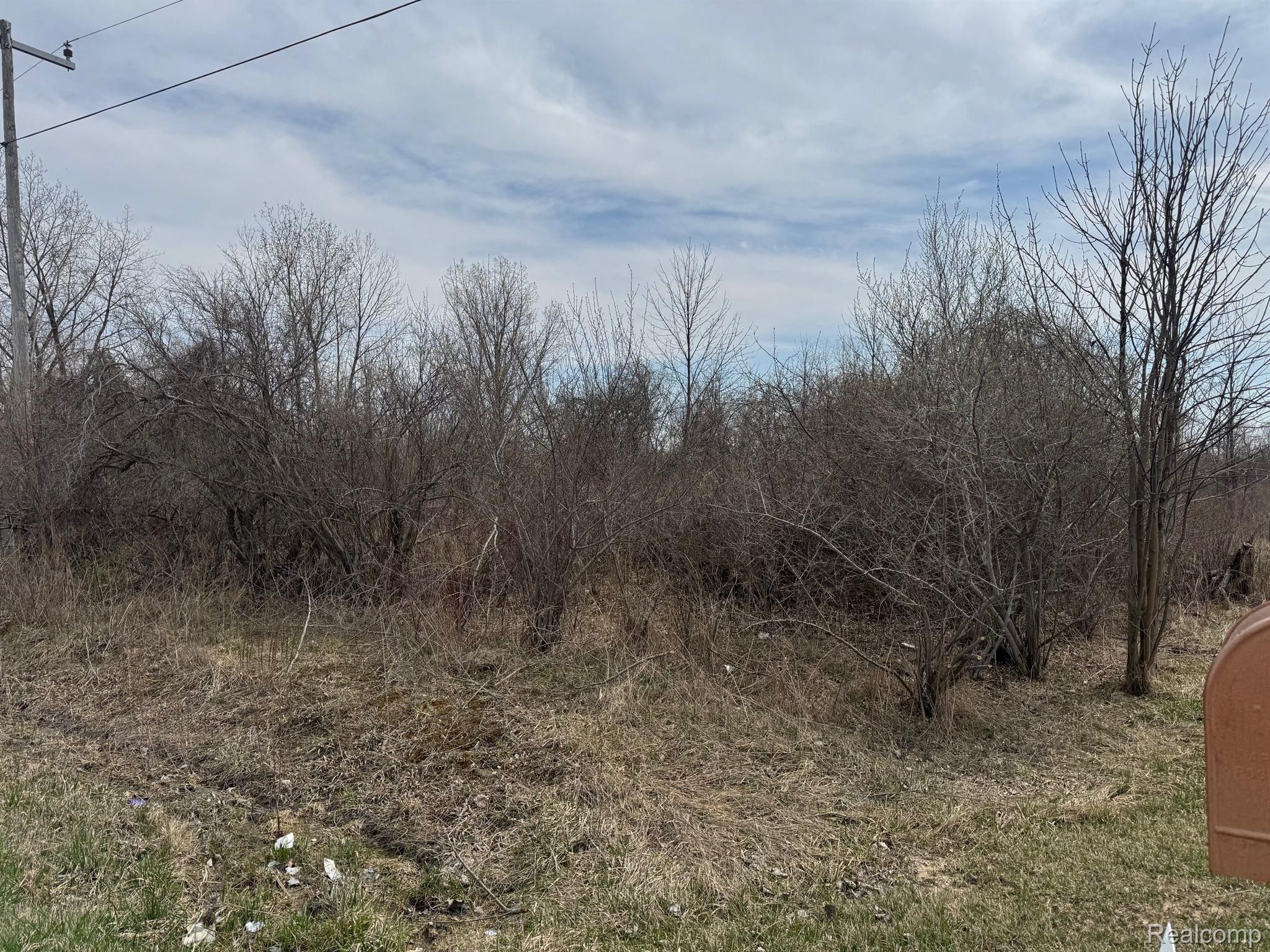 000 Metcalf Rd Property Photo 1