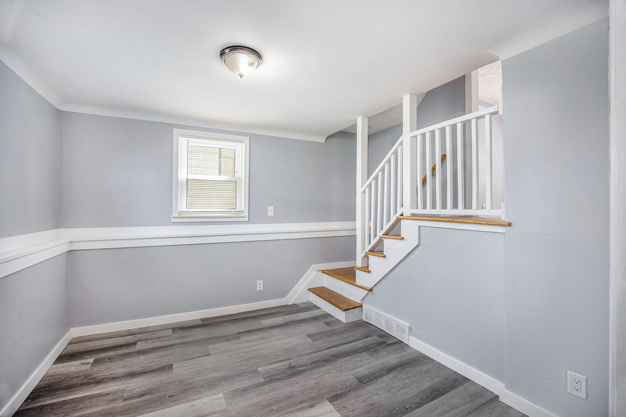 1082 Ford Blvd Property Photo 10