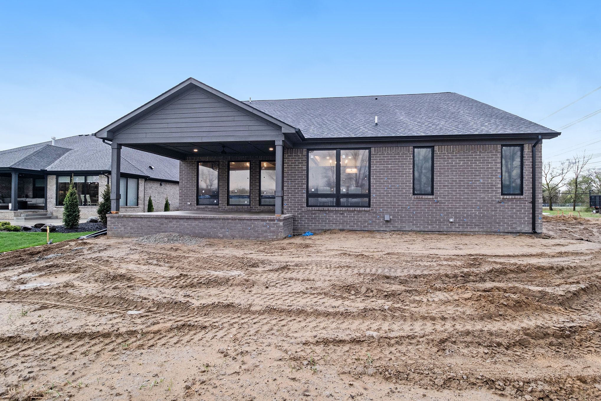 12771 N Pointe Dr Property Photo 6