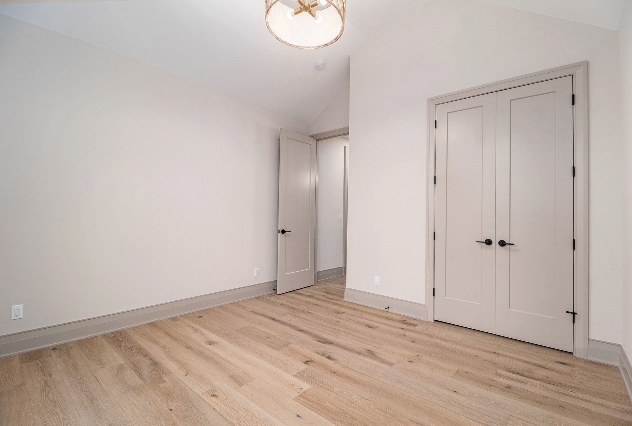 12771 N Pointe Dr Property Photo 29