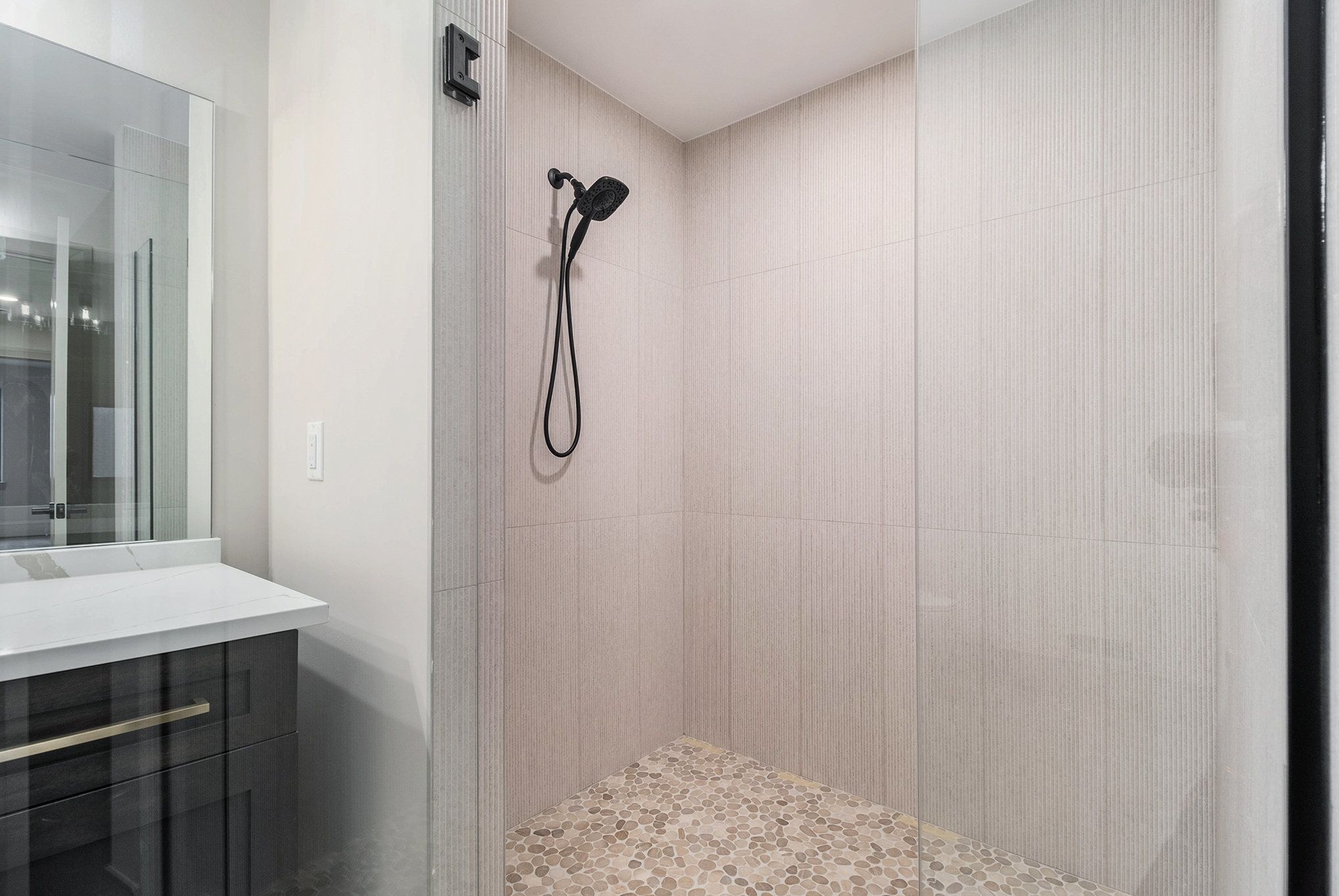 12771 N Pointe Dr Property Photo 34
