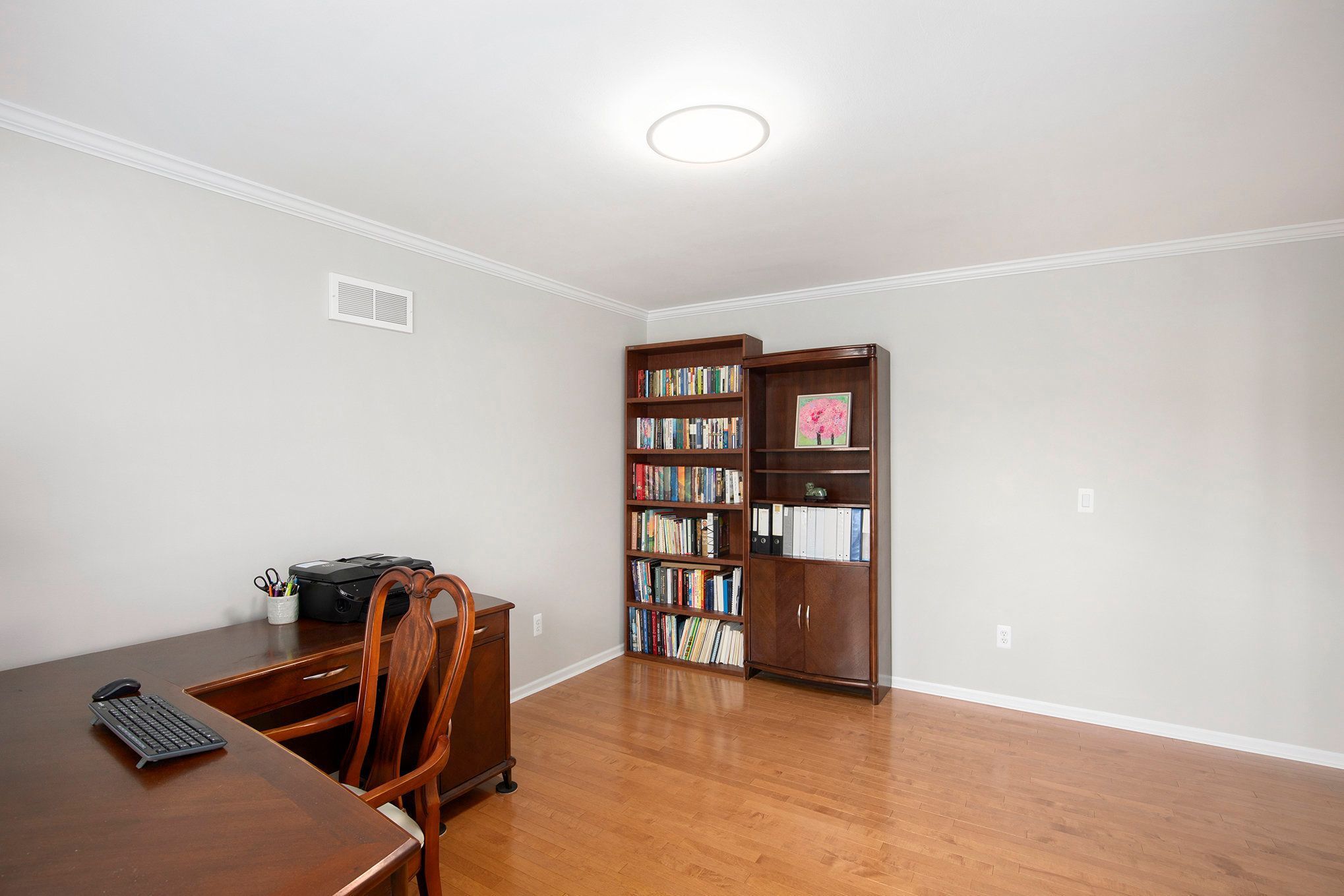 1204 Bradbury Dr Property Photo 18