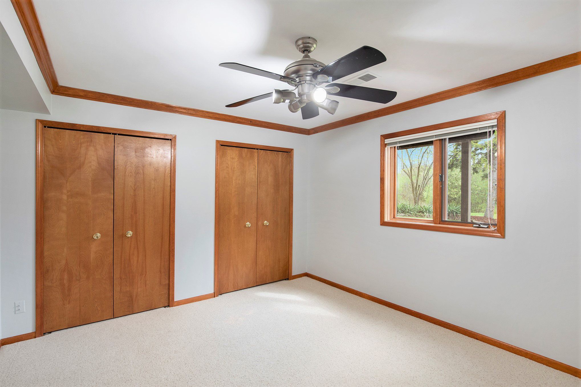 1204 Bradbury Dr Property Photo 30