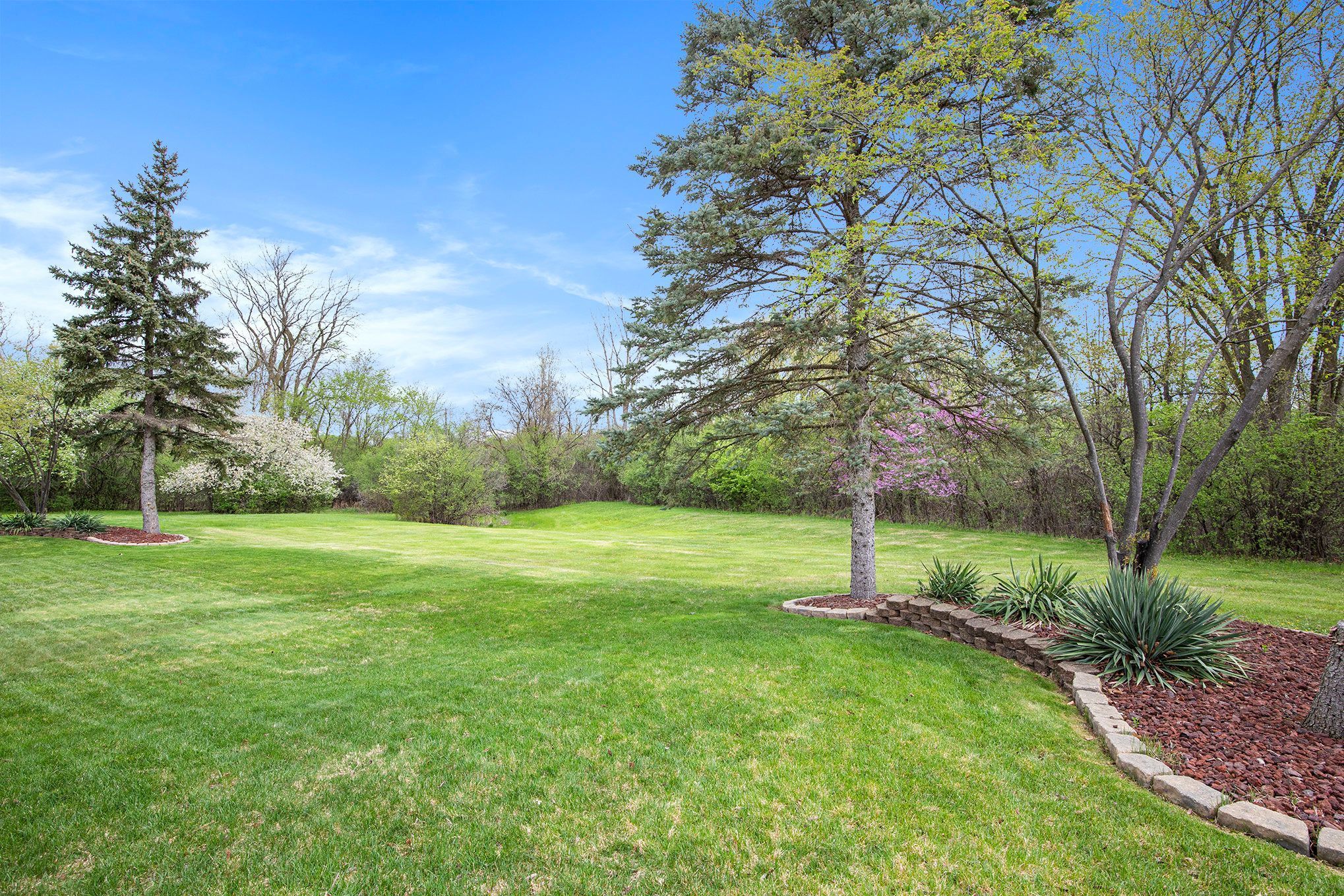 1204 Bradbury Dr Property Photo 47