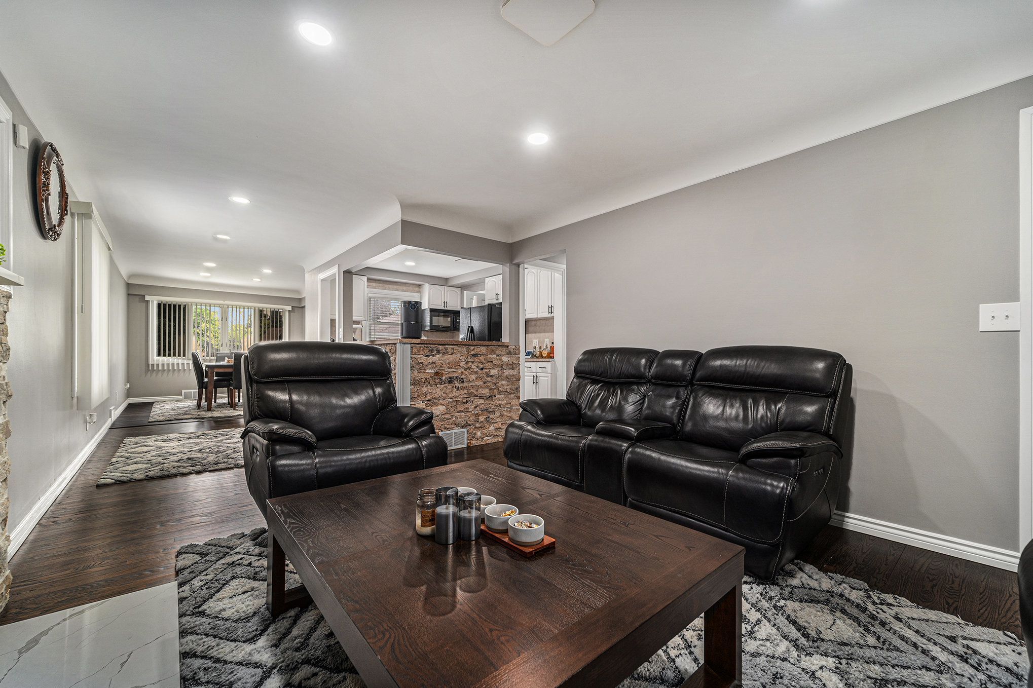 8373 Mckinley Property Photo 7