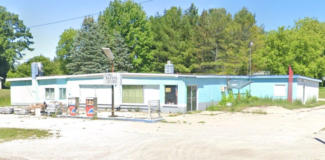 5571 M 65 N Property Photo