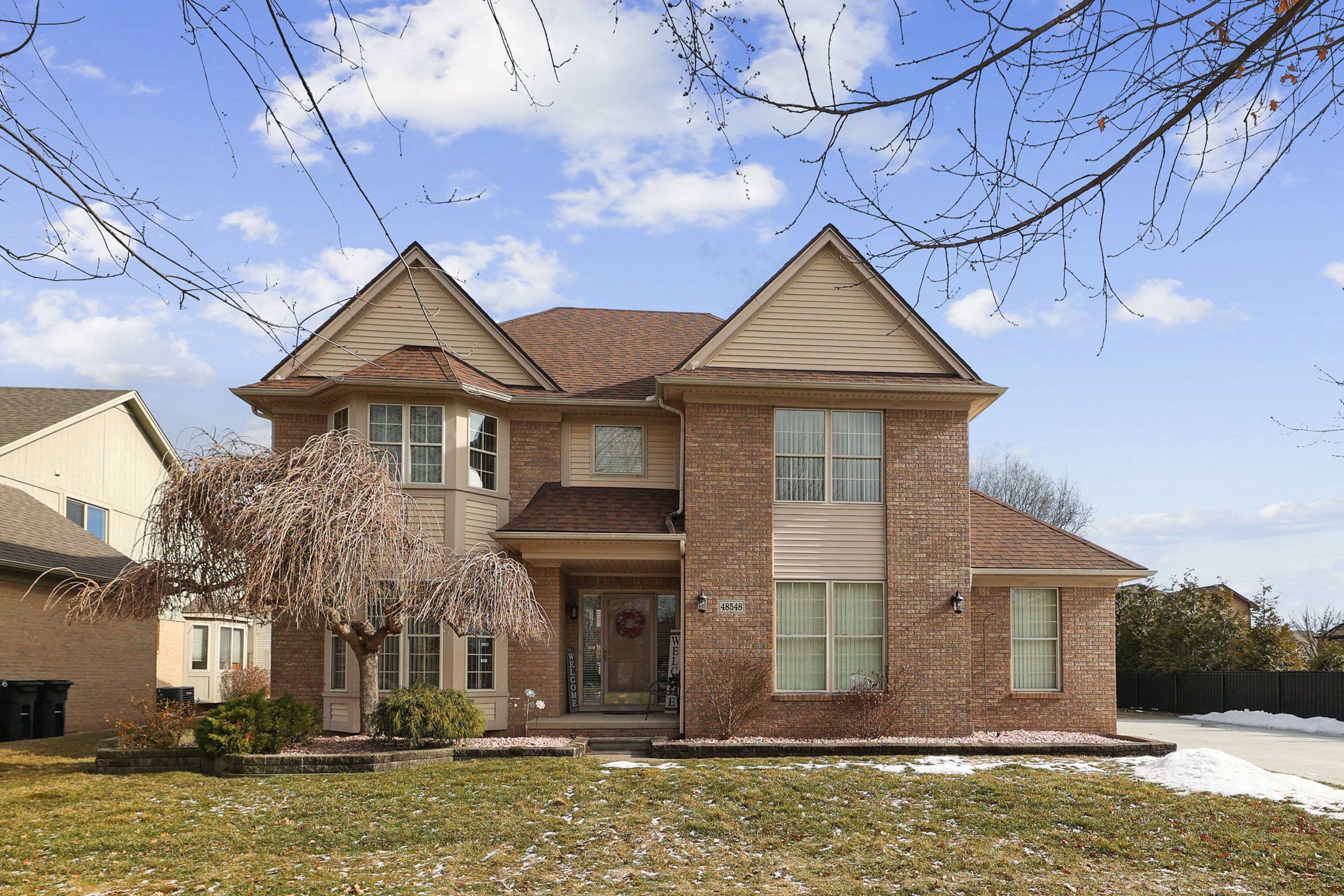 48548 Fairmont Dr Property Photo 1