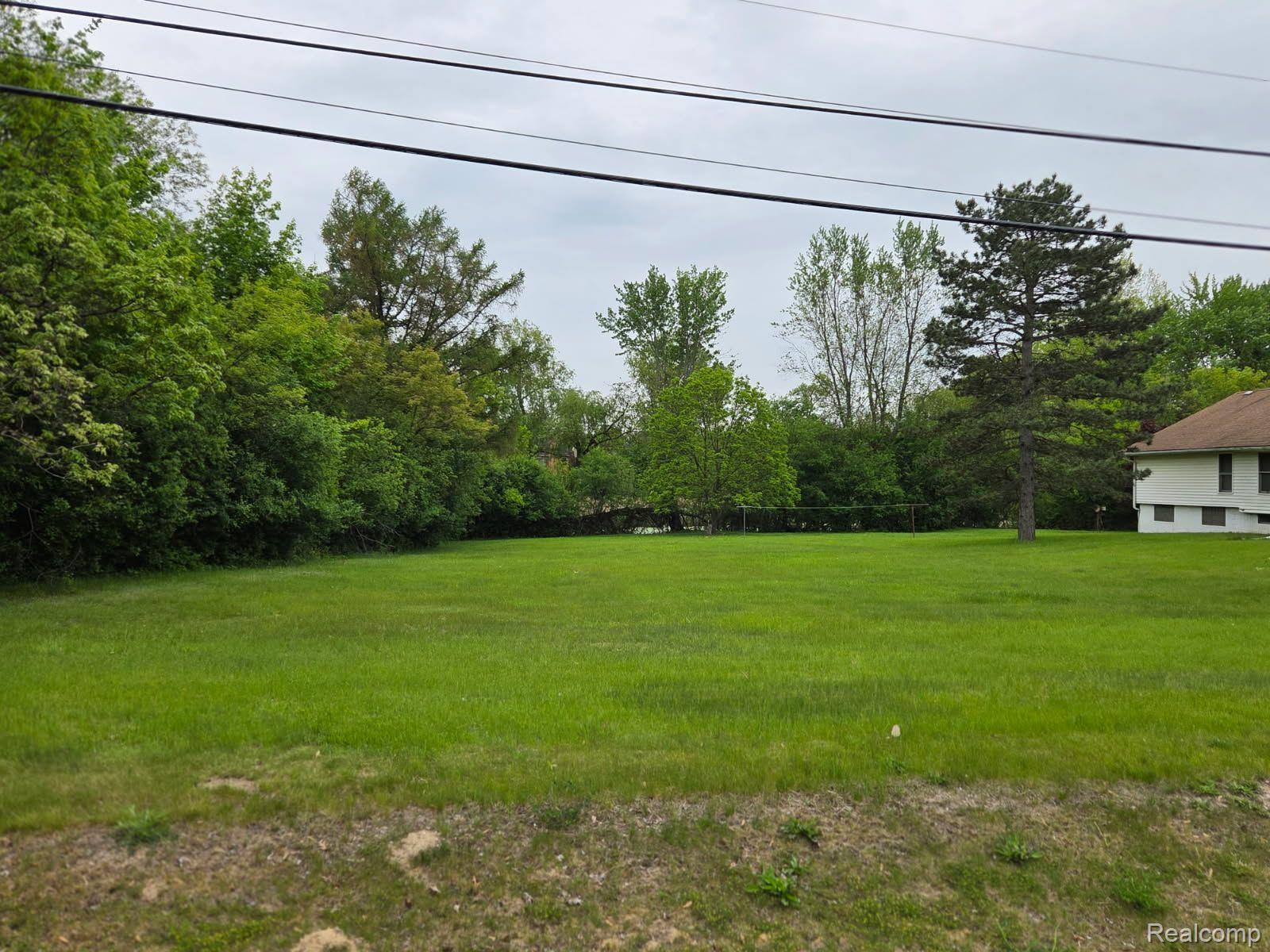 7545 Pontiac Trail Property Photo 1