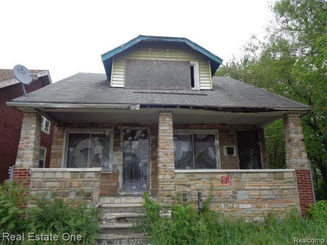 14876 WISCONSIN ST Property Photo 1
