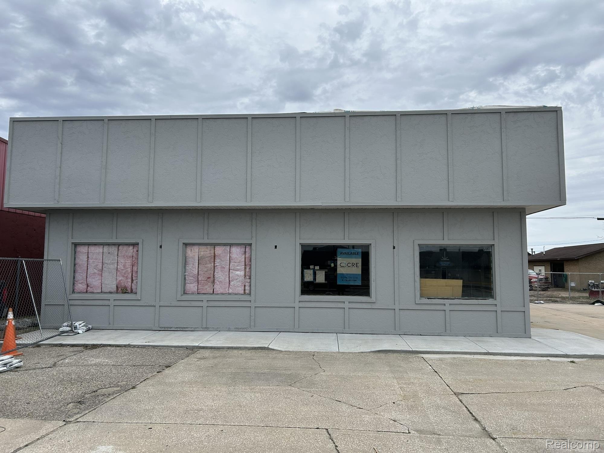 121 - 123 S Wisconsin Avenue Avenue Property Photo 1