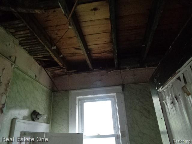 8167 Woodlawn Street Property Photo 12