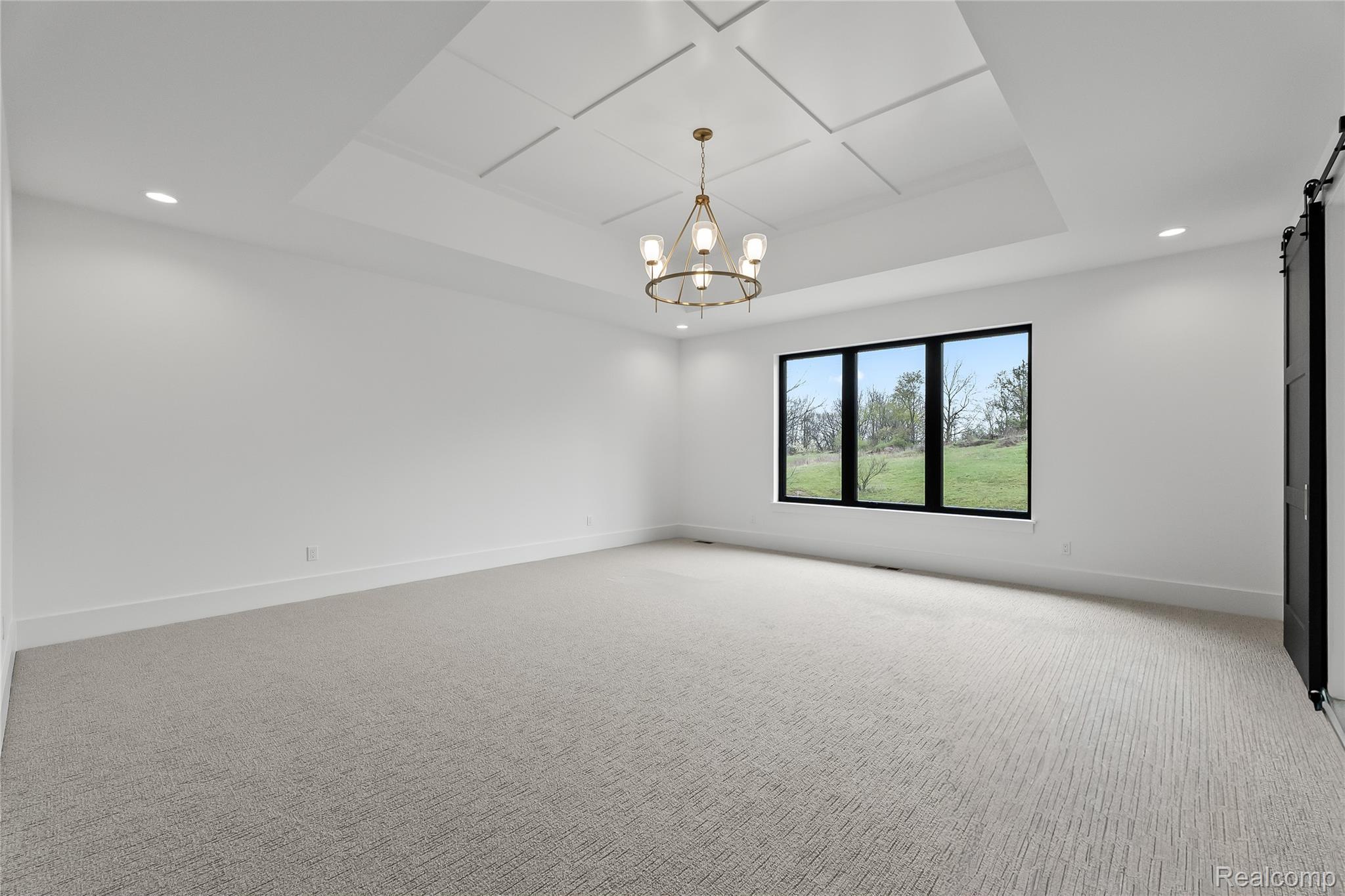 4369 The Heights Boulevard Property Photo 29