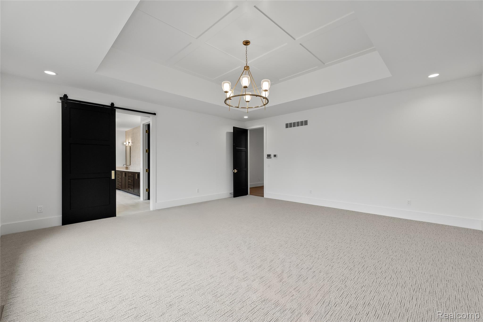 4369 The Heights Boulevard Property Photo 30