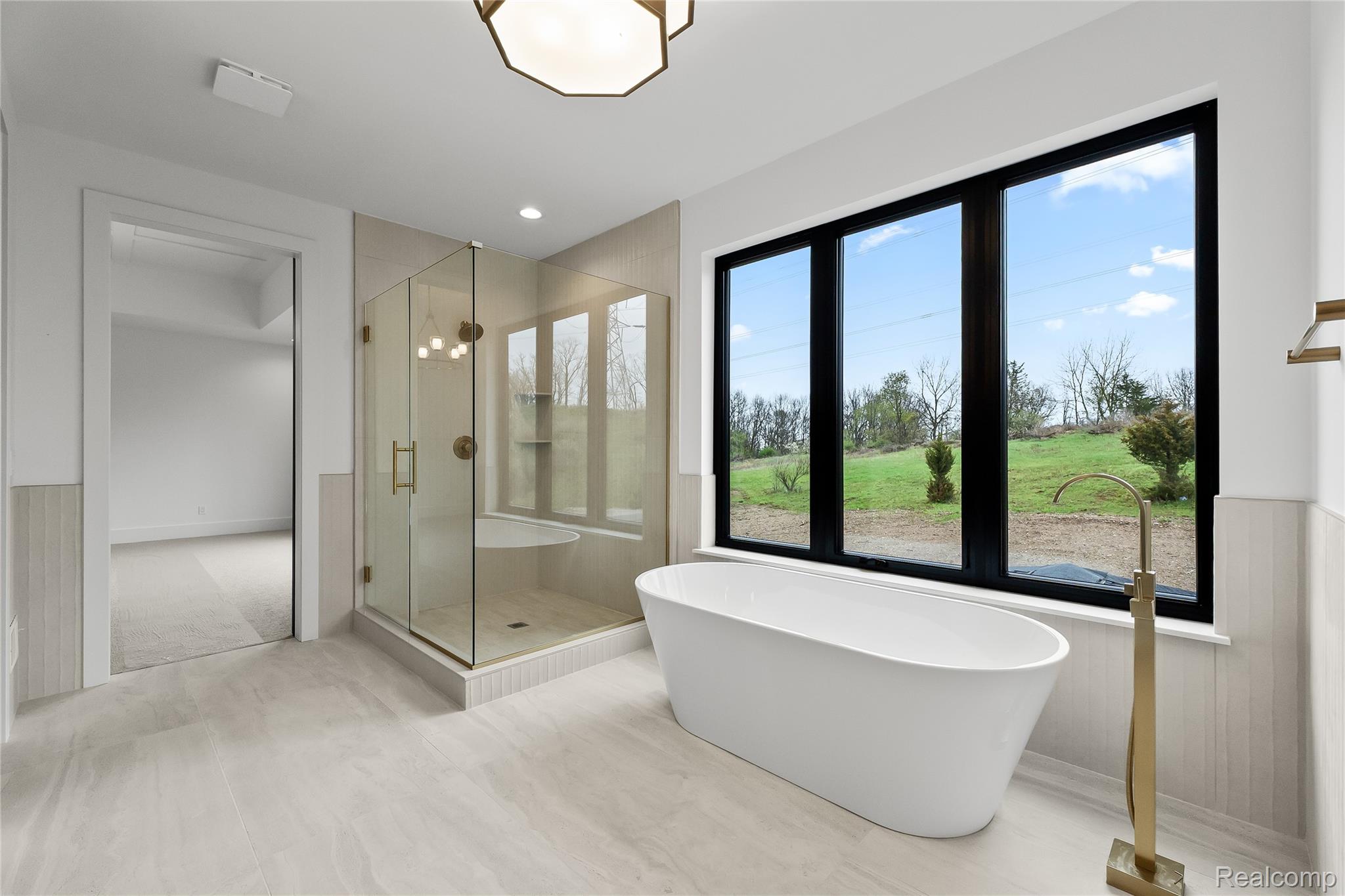 4369 The Heights Boulevard Property Photo 32