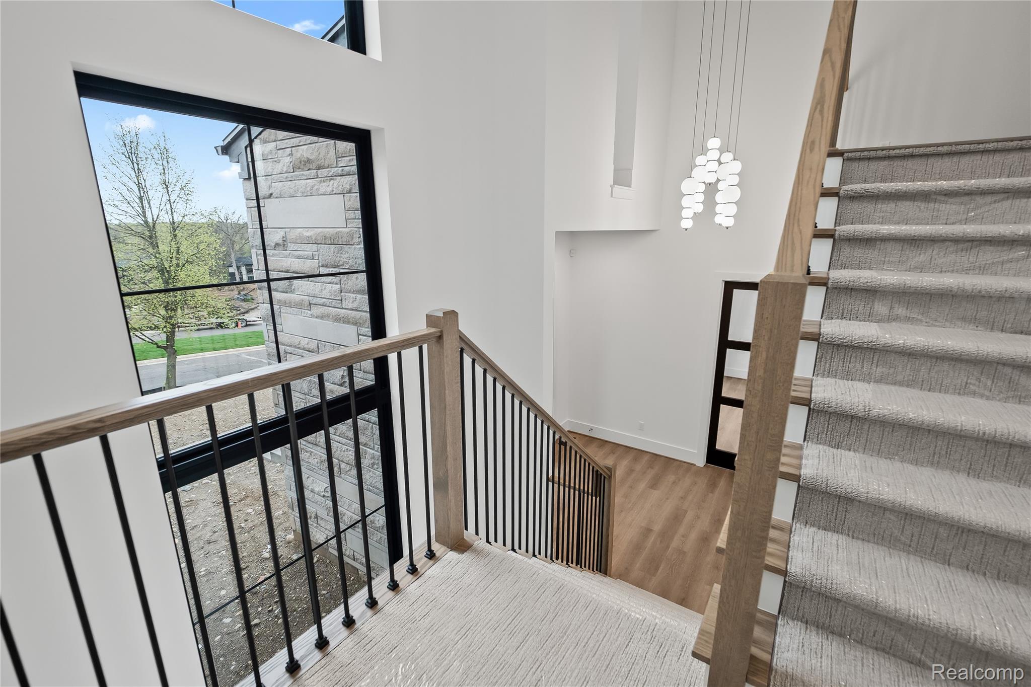 4369 The Heights Boulevard Property Photo 41