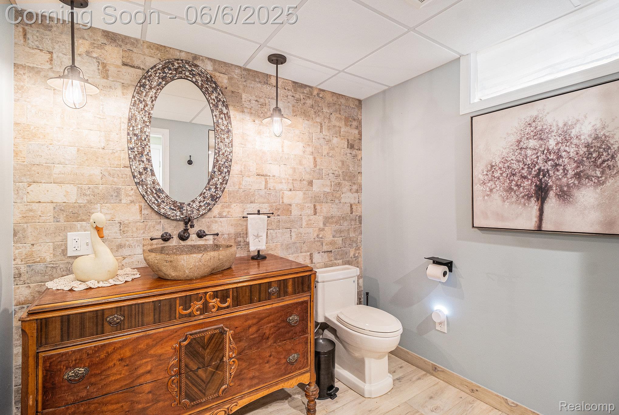 92 Kensington Blvd Property Photo 27