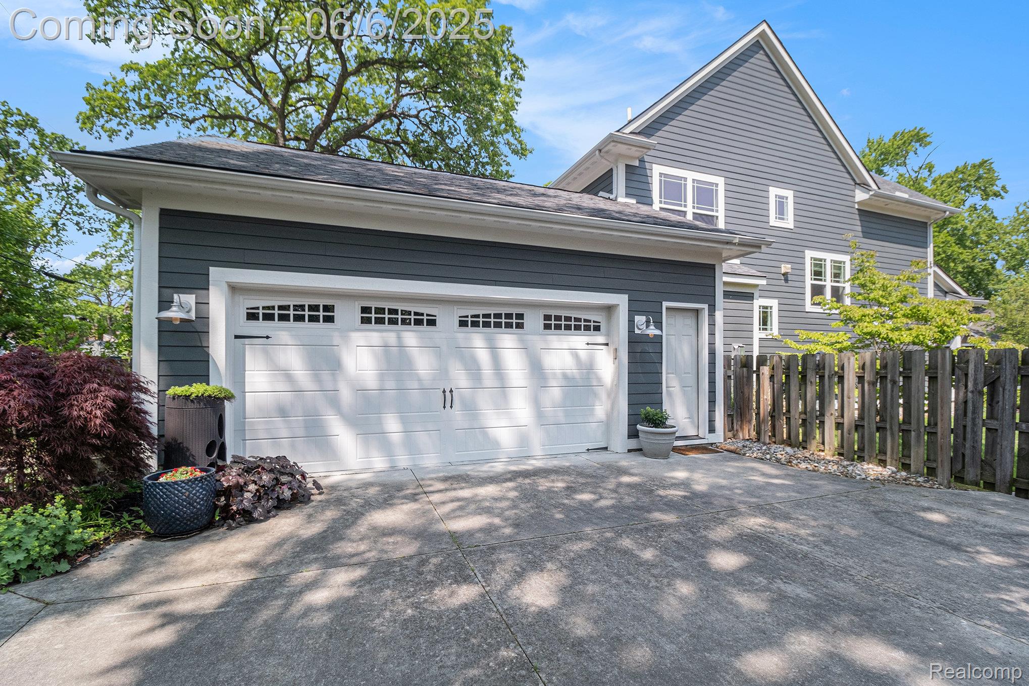 92 Kensington Blvd Property Photo 36