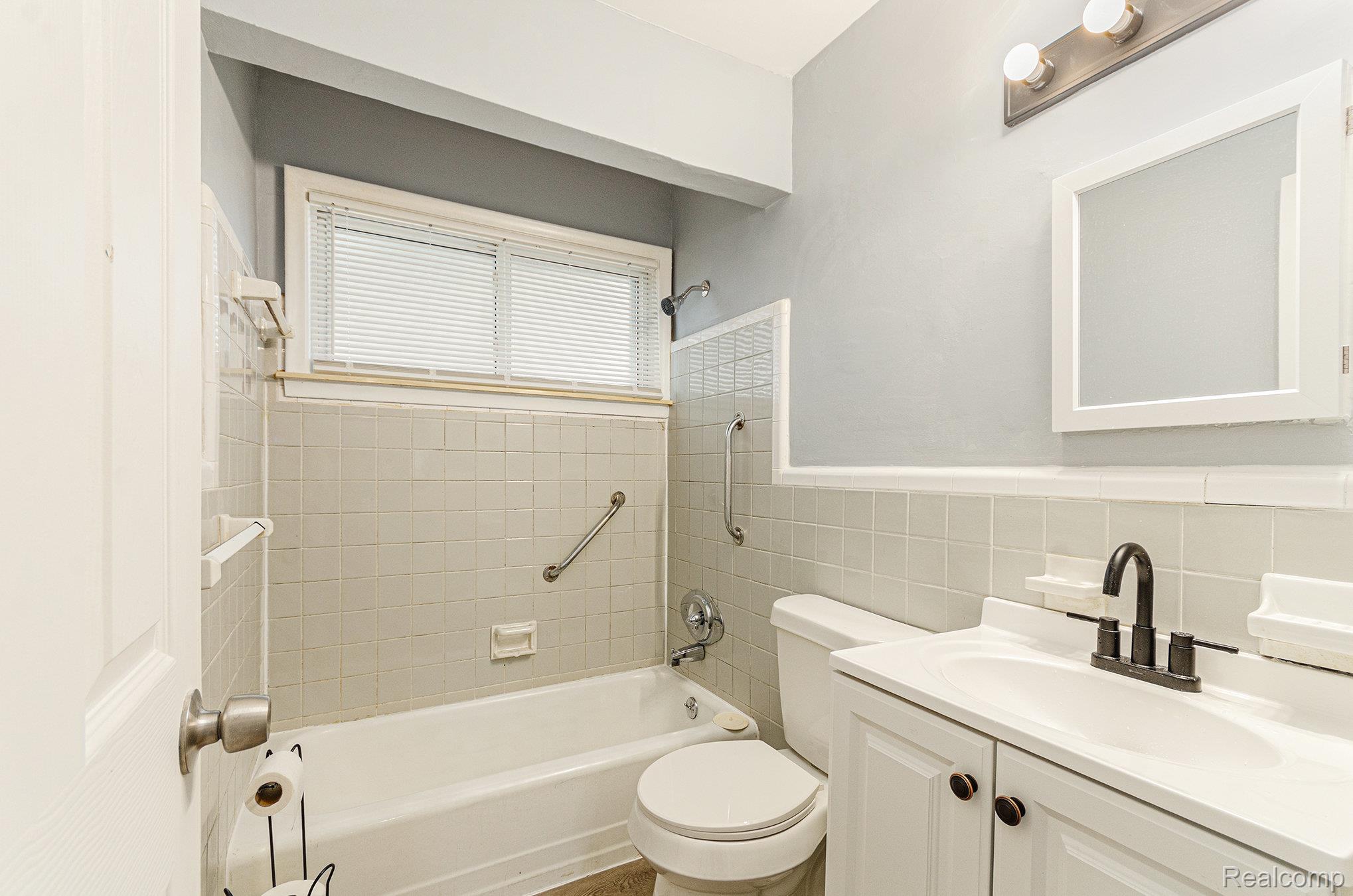 24309 Tuscany Ave Property Photo 21