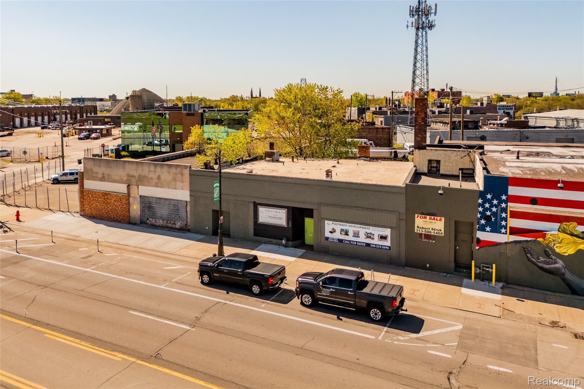2647 Michigan Avenue Property Photo 1