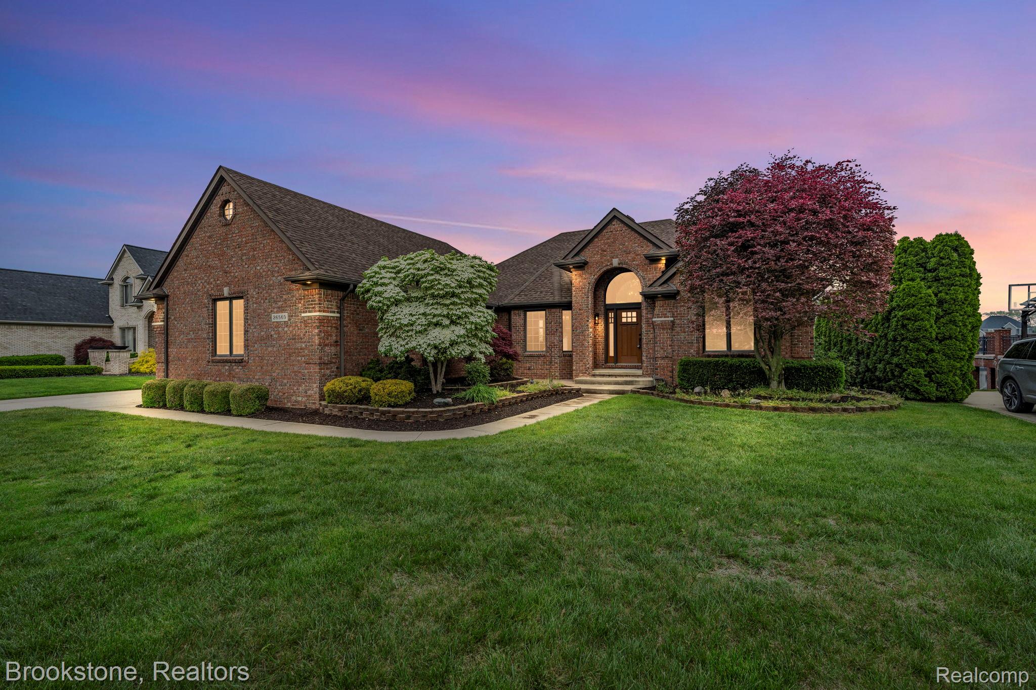 26569 Autumn Lake Dr Property Photo 1