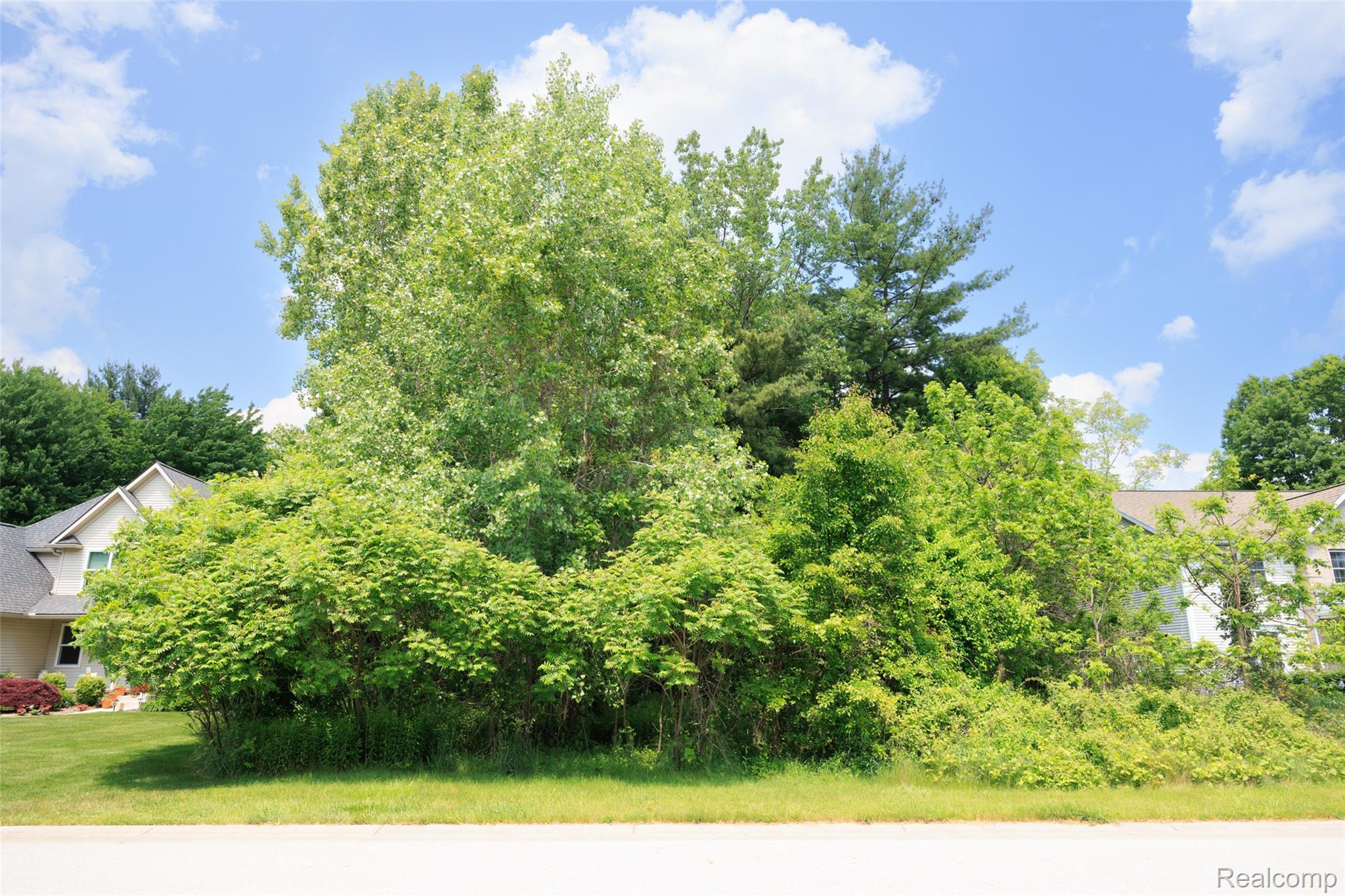 3408 N Burwick Drive Property Photo 2