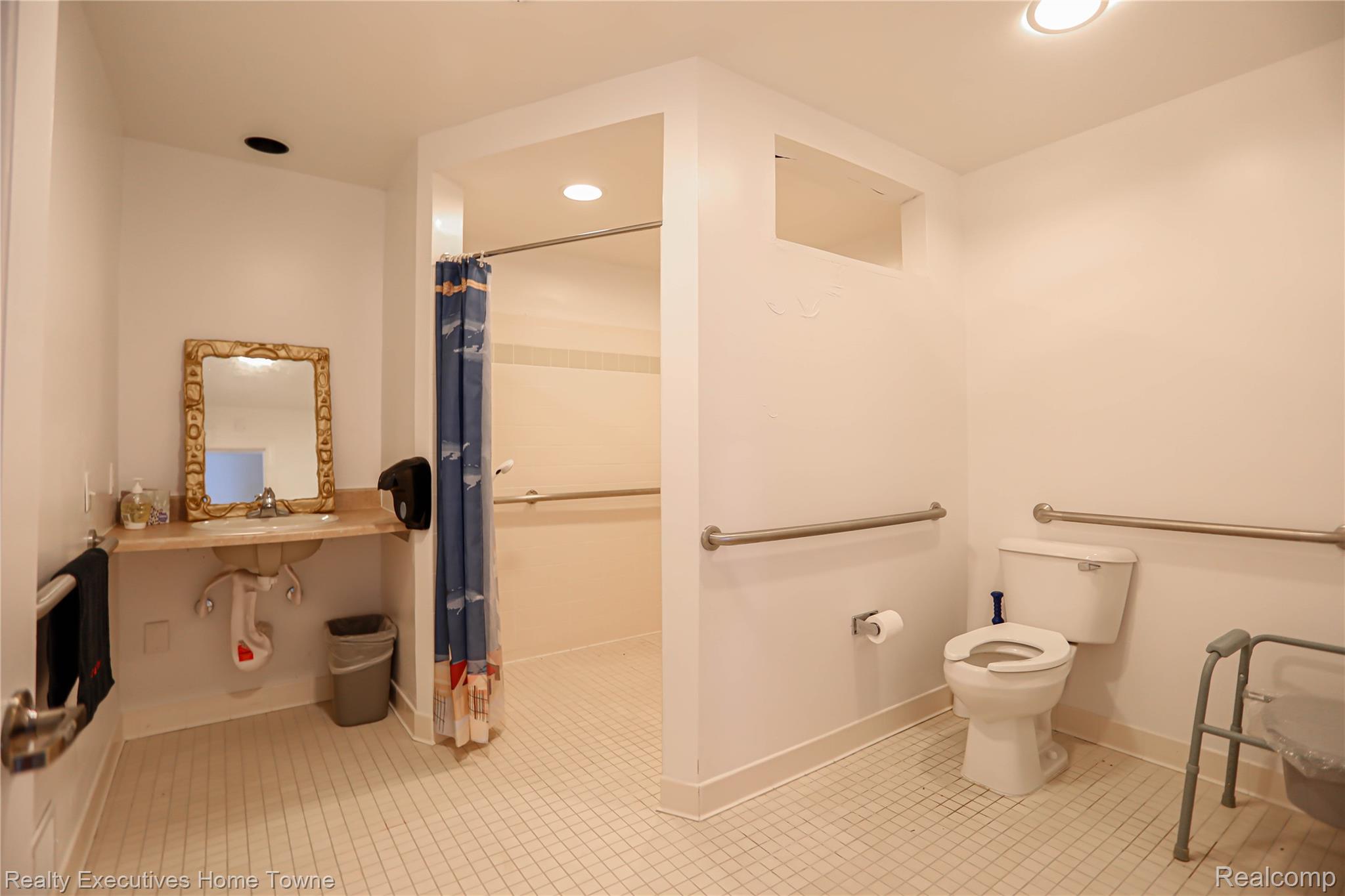 9334 River Road Property Photo 34
