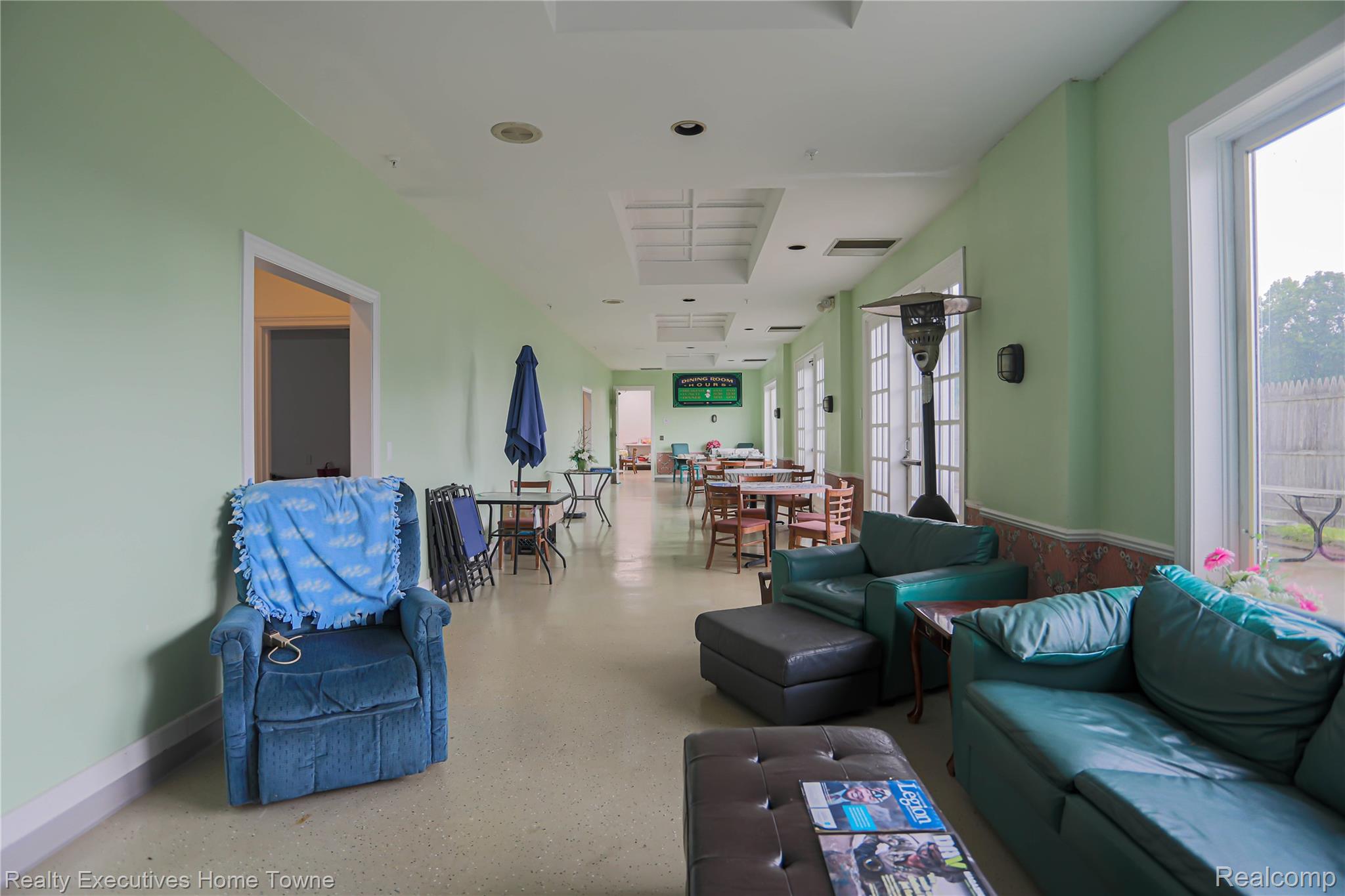 9334 River Road Property Photo 42