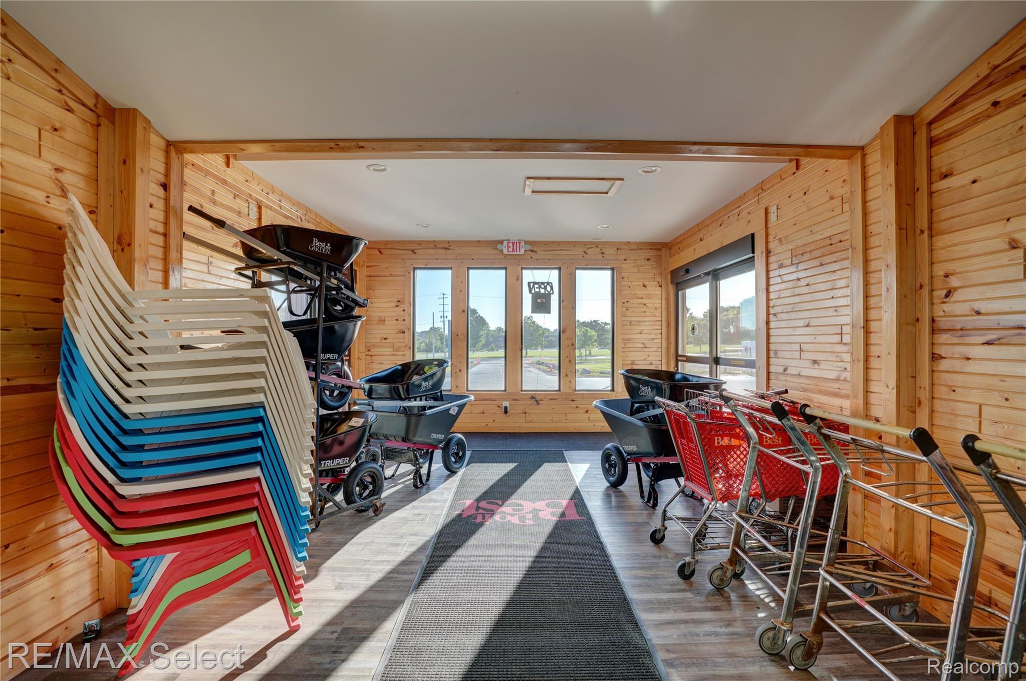 7281 S State Road Property Photo 24