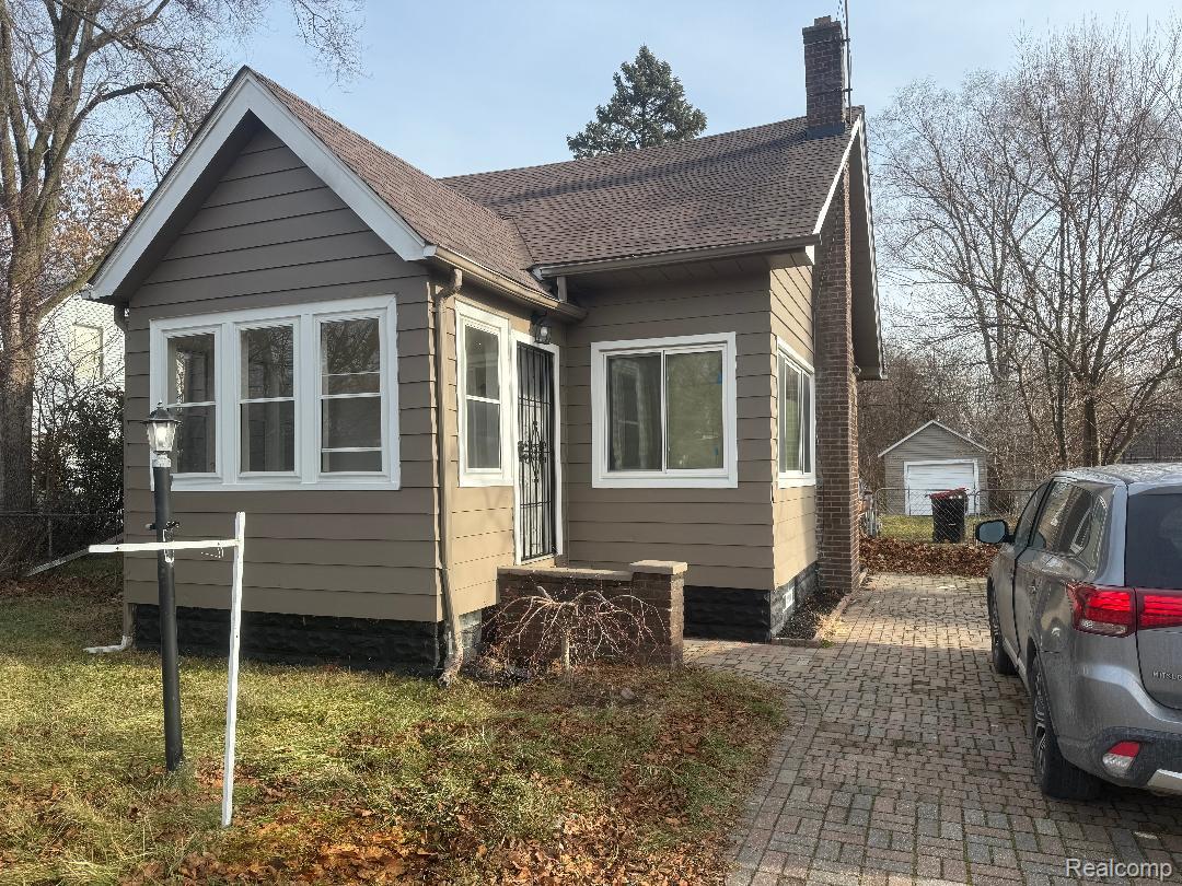 21130 Inkster Road Property Photo 1