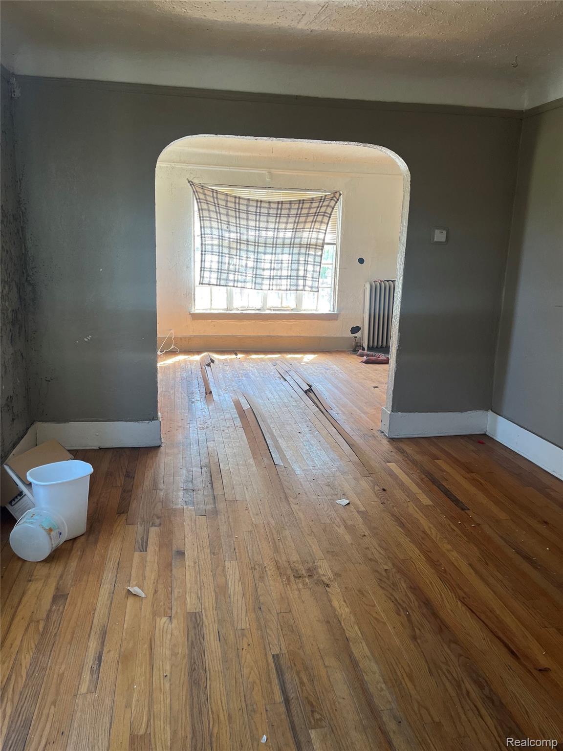 14953 Pinehurst Street Property Photo 3