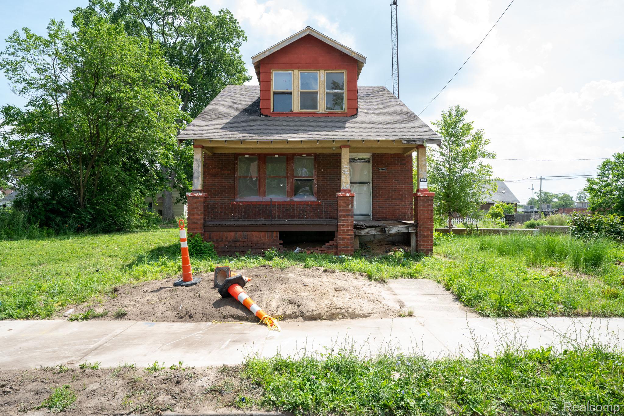16164 Turner Street Property Photo 1