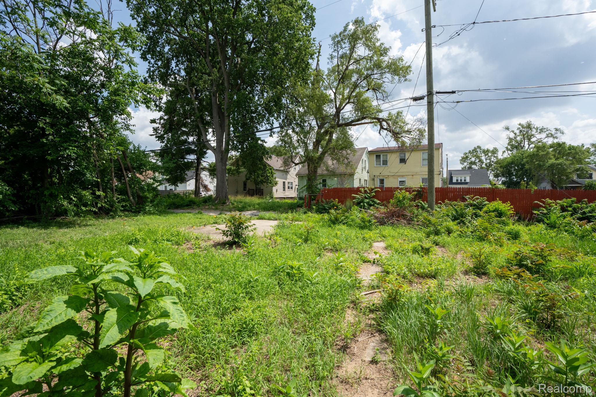 16164 Turner Street Property Photo 20