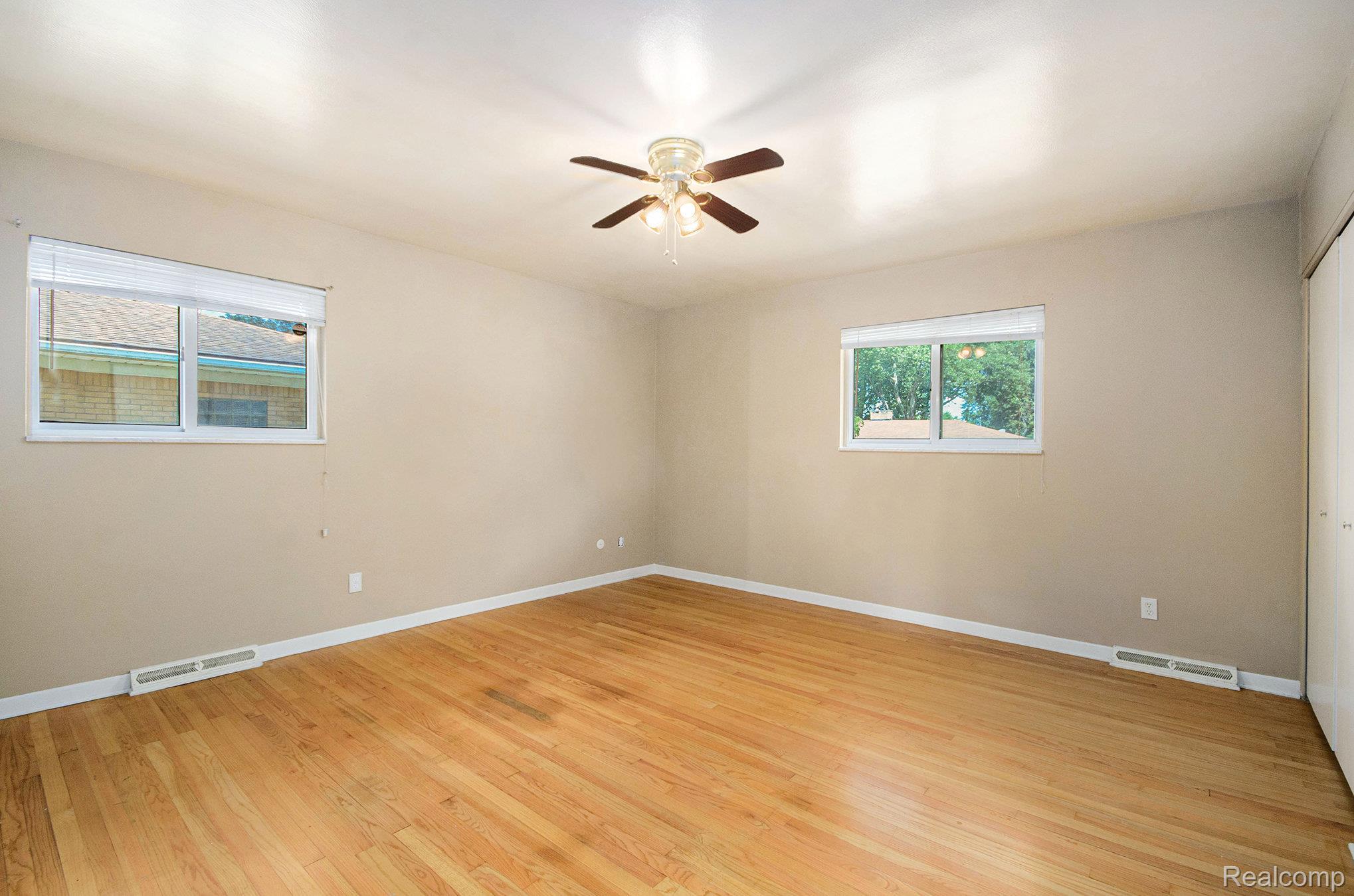 18319 Greenwald Drive Property Photo 17
