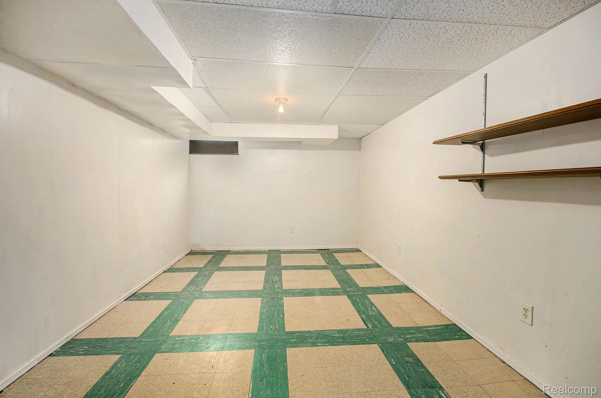 18319 Greenwald Drive Property Photo 21