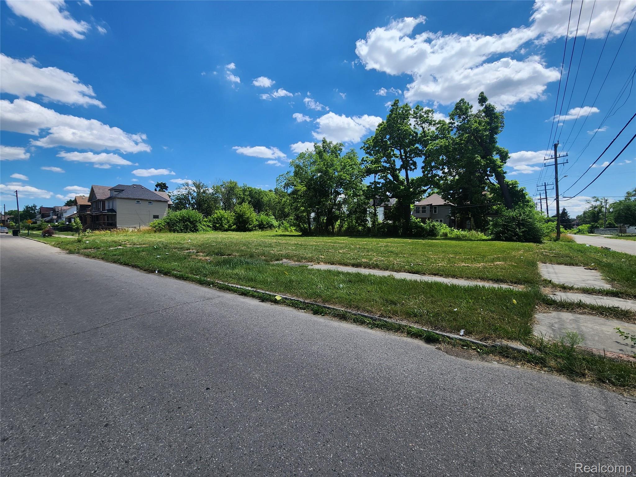 2903 Montgomery Street Property Photo 10