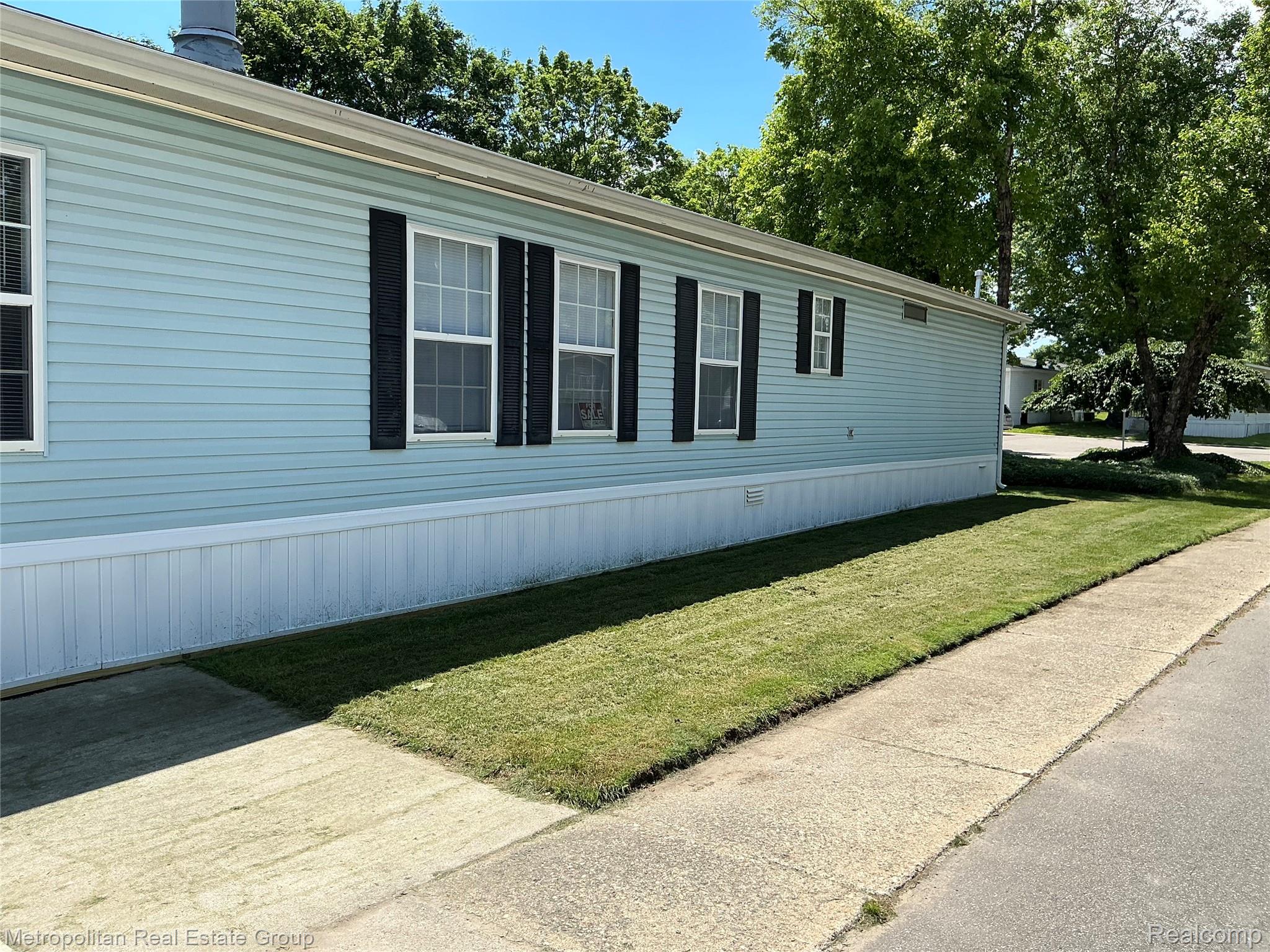 49582 Main Drive Property Photo 8