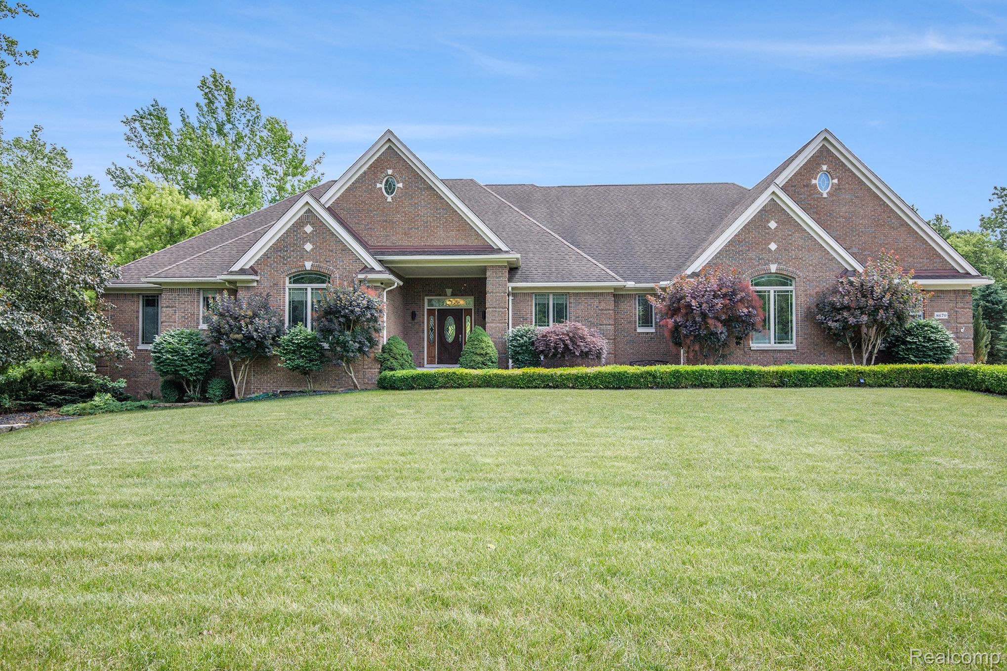 8670 Country Manor Drive Property Image