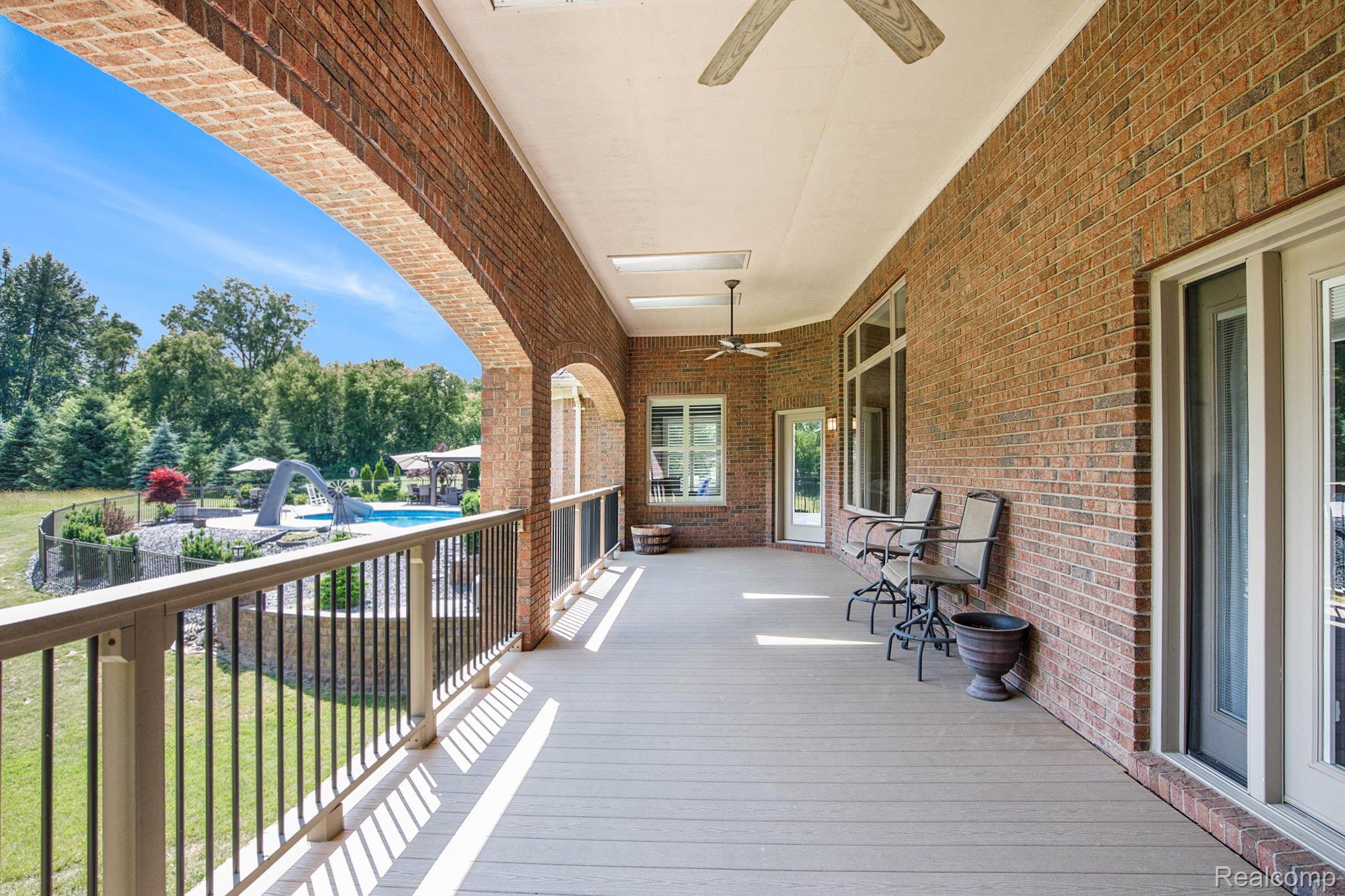 8670 Country Manor Drive Property Photo 40