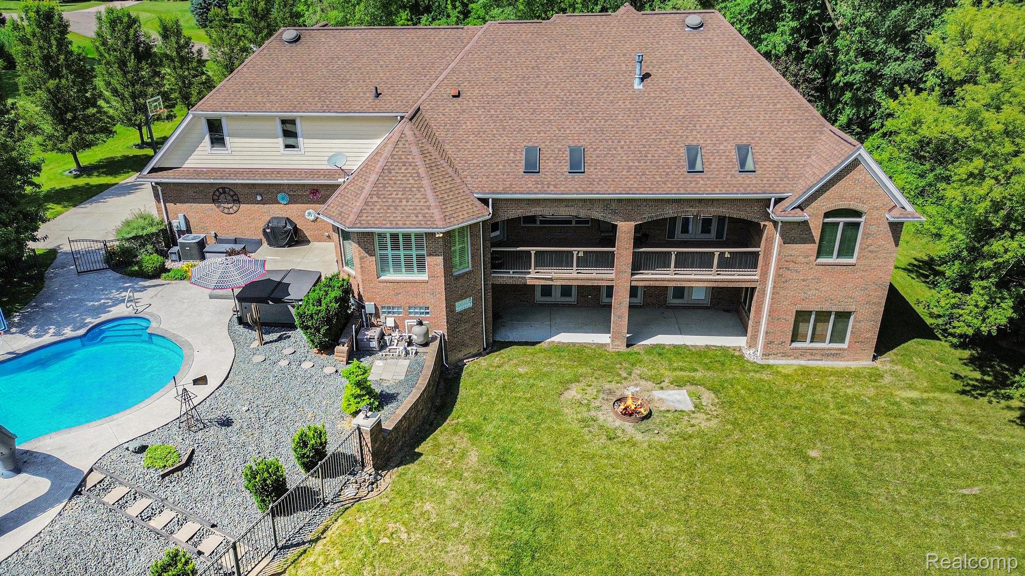 8670 Country Manor Drive Property Photo 47