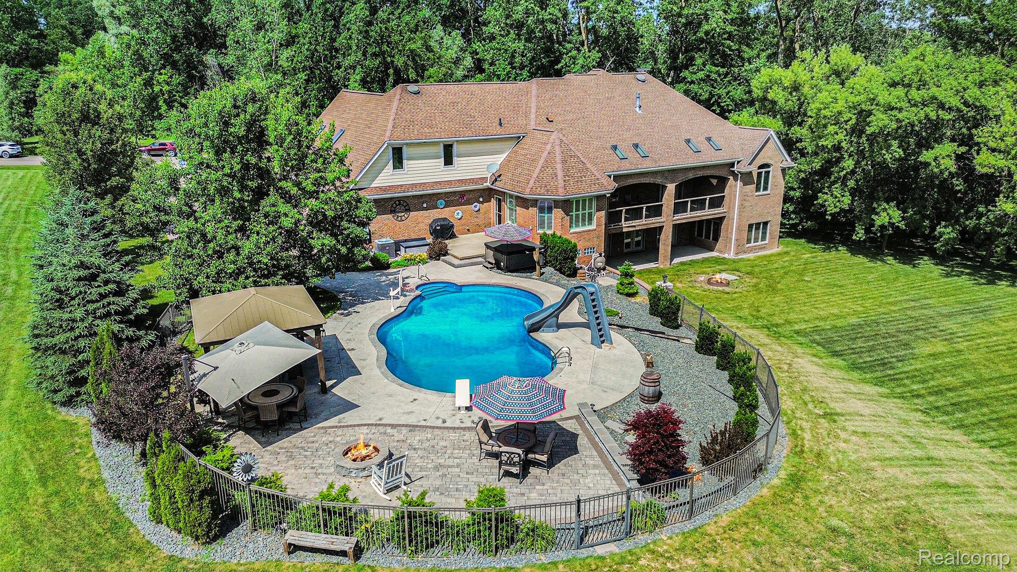 8670 Country Manor Drive Property Photo 49