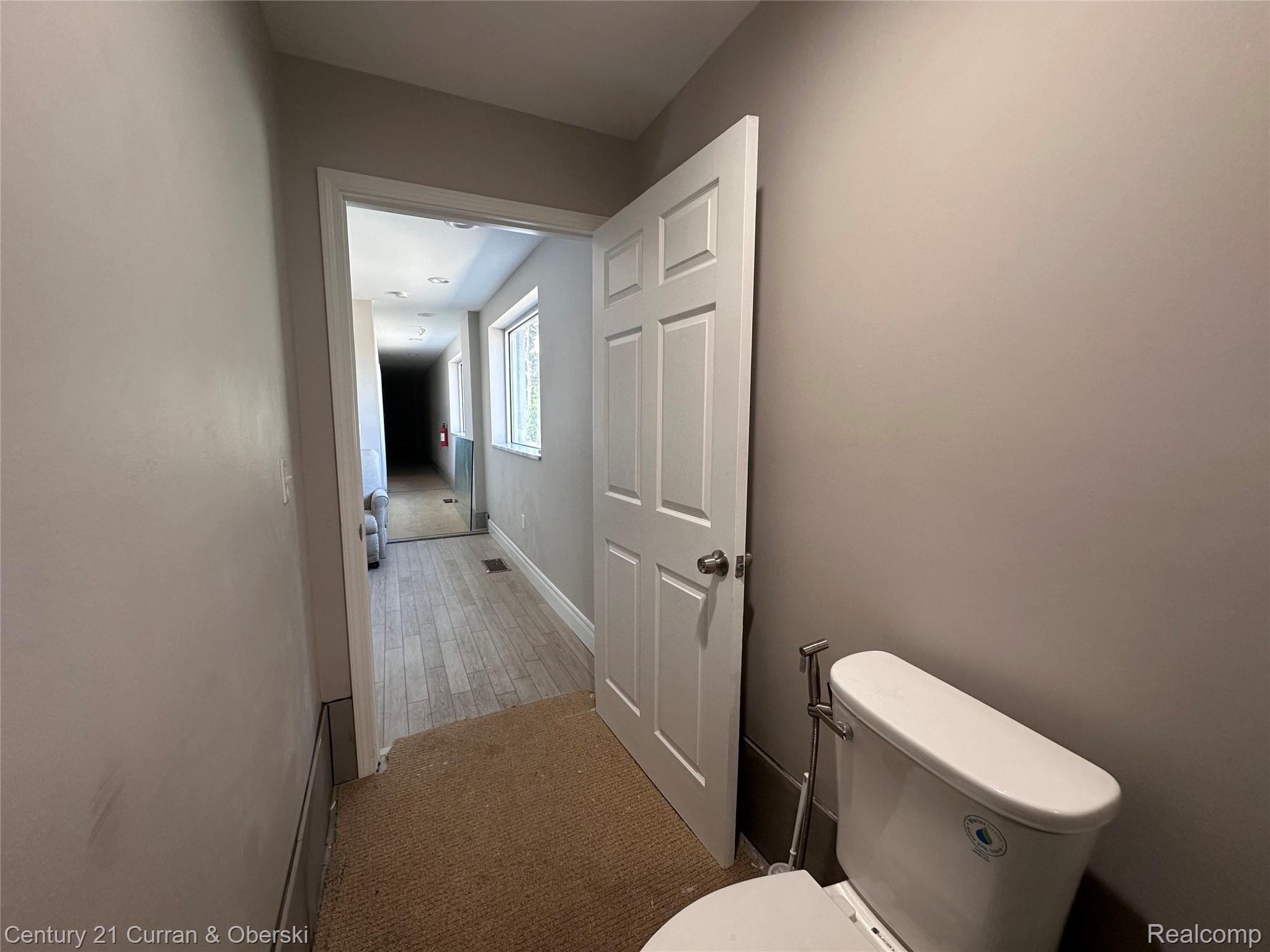 23140 W 8 Mile Road Property Photo 7