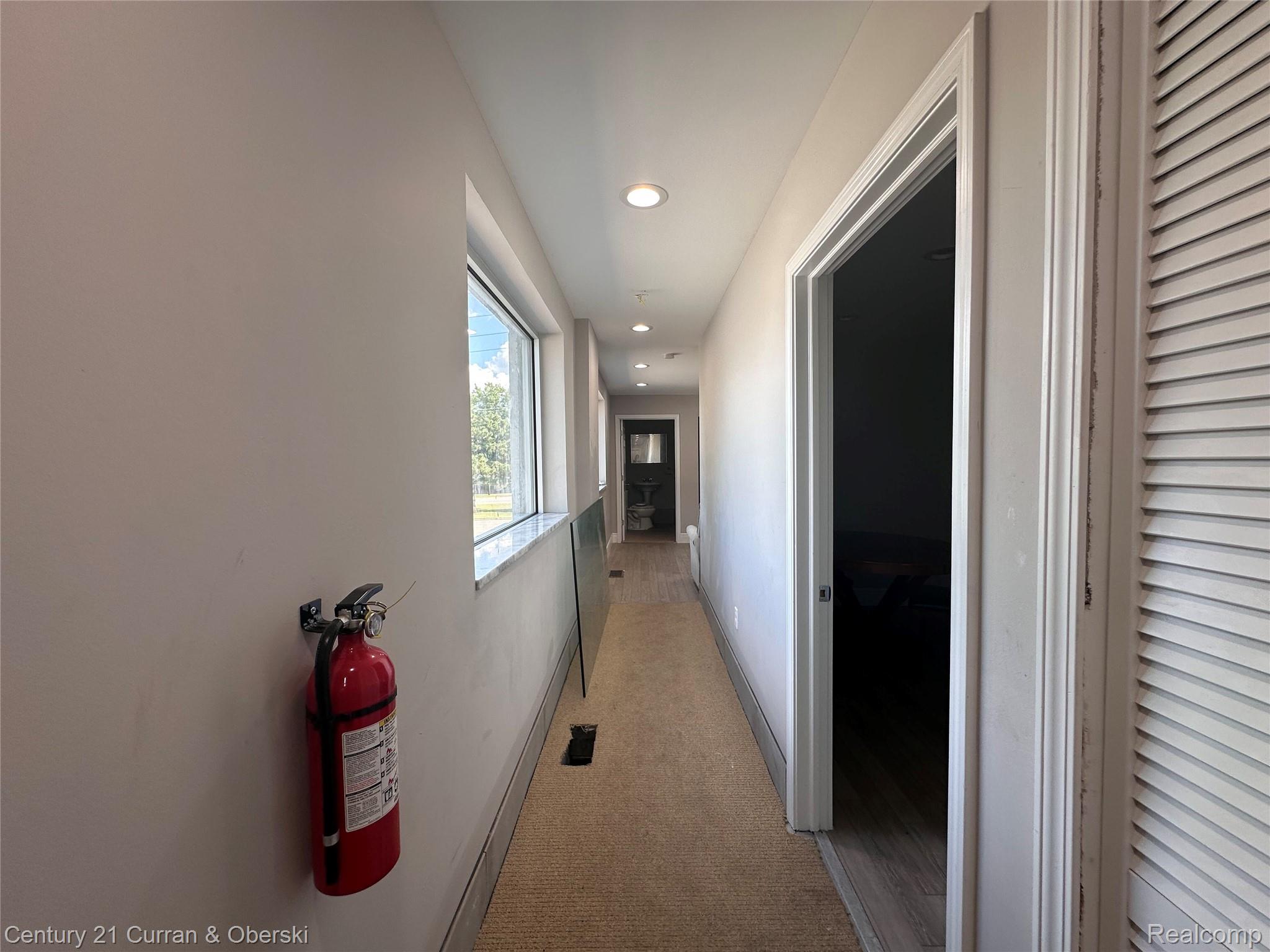 23140 W 8 Mile Road Property Photo 17