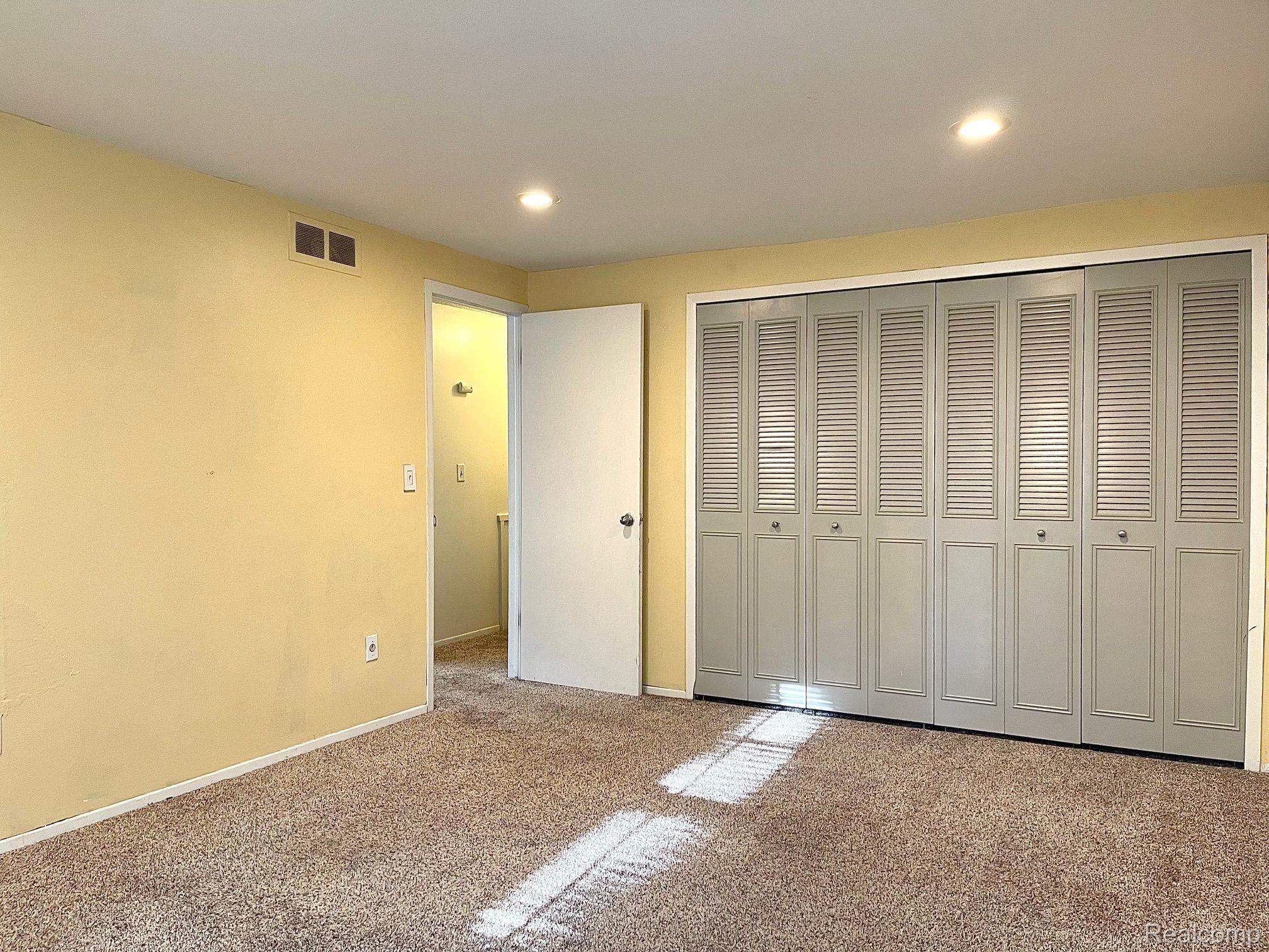 39554 Old Dominion Drive Property Photo 9