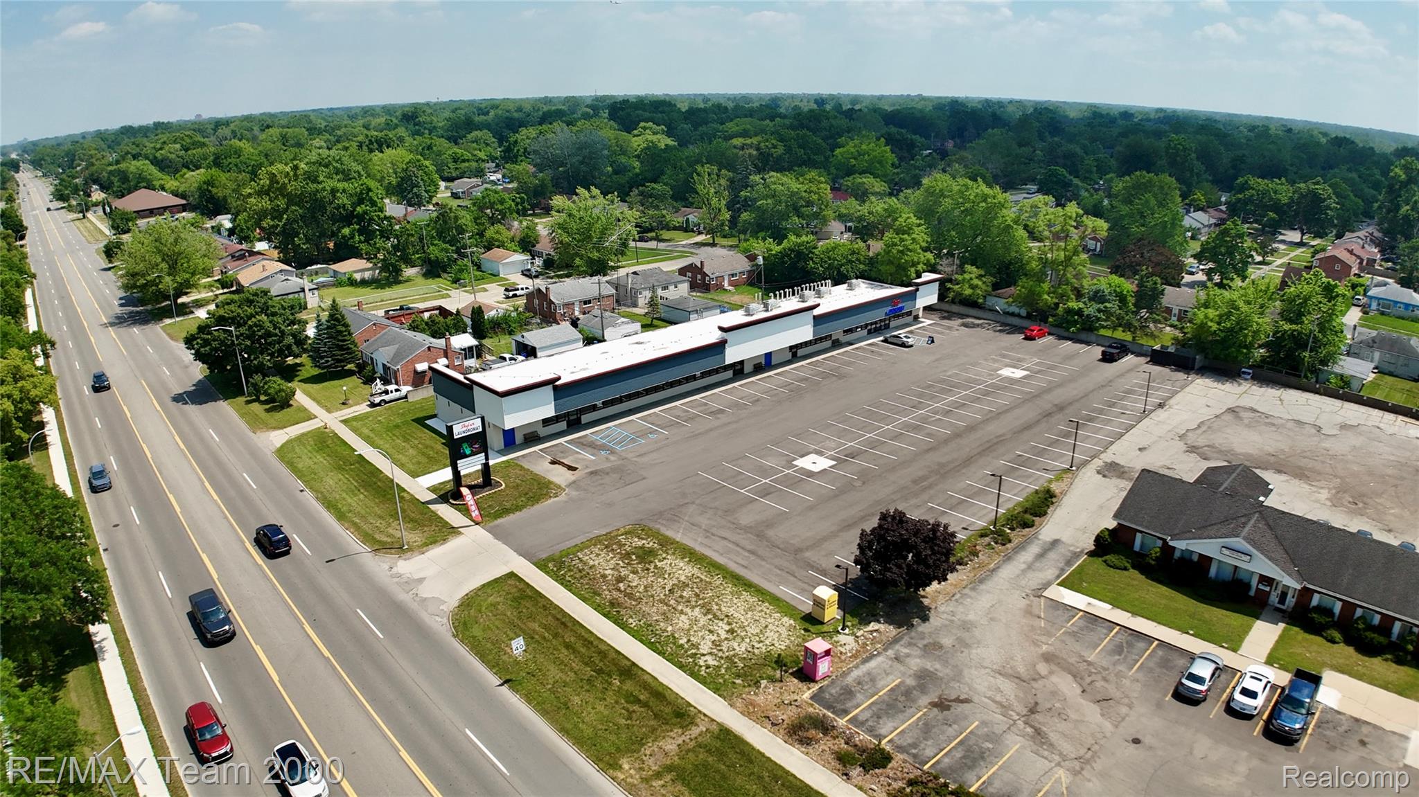 29265 - 2 Cherry Hill Road Property Photo 4